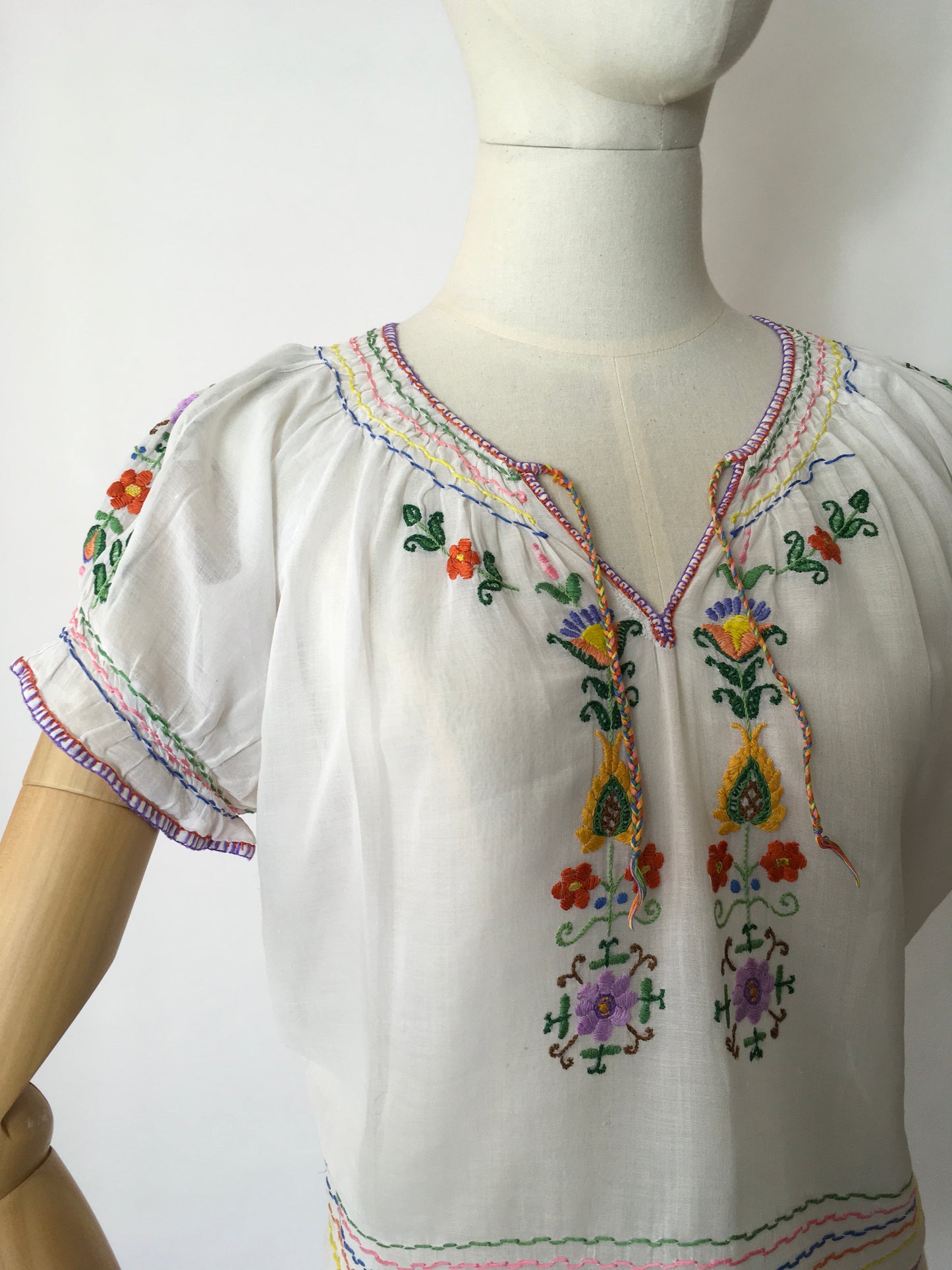 Original 1940’s Embroidered Blouse - Featuring Beautiful Embroidered Detailing in Rainbow Colours