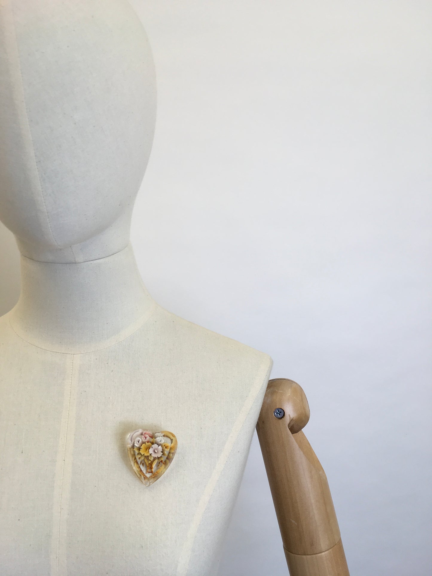 Original late 1940’s early 1950s Lucite Brooch - Heart shaped with a Floral Bouquet