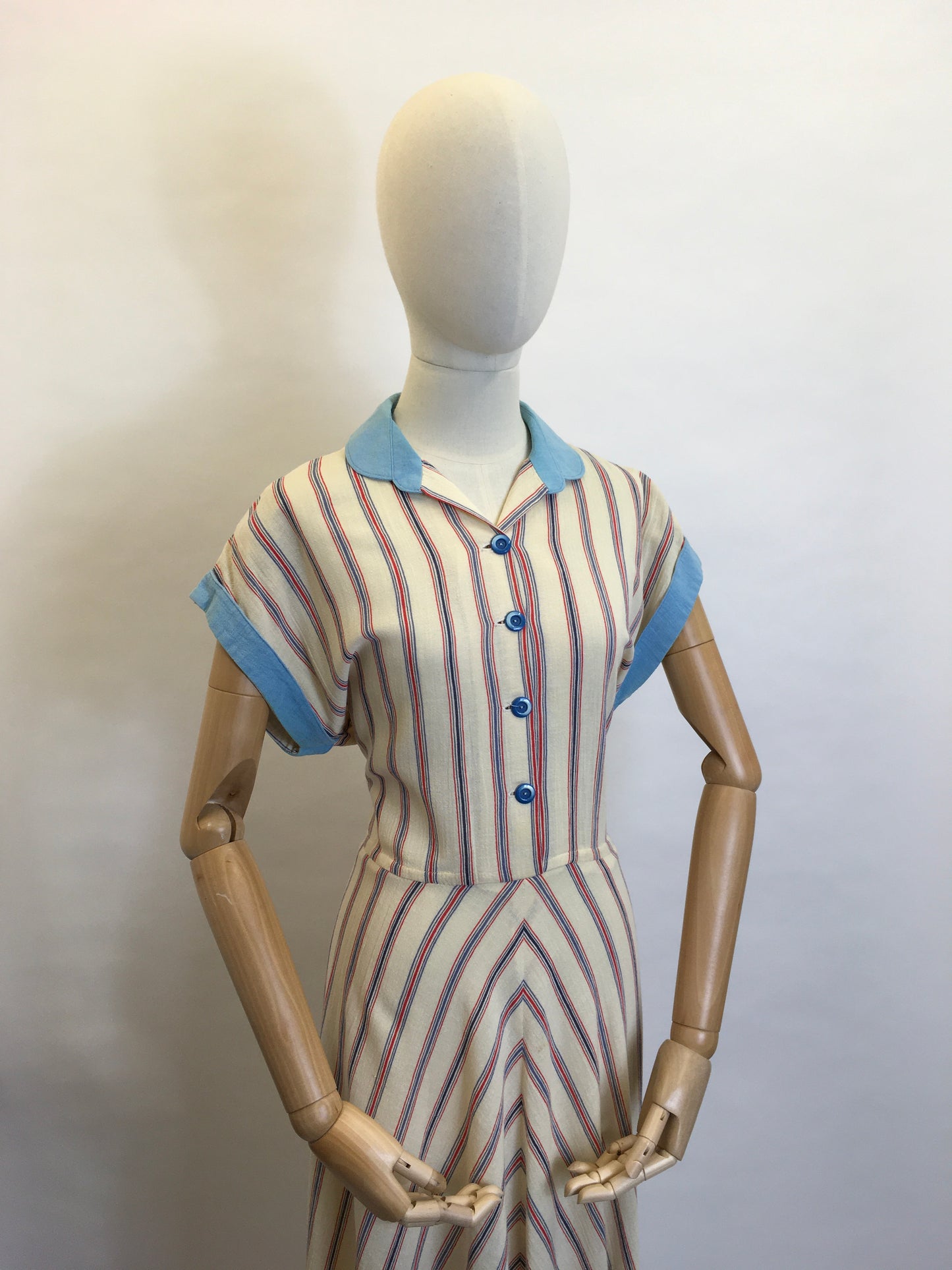 Original 1940’s Striped Day Dress - Lovely Cheesecloth fabric in Patriotic Colour Palette