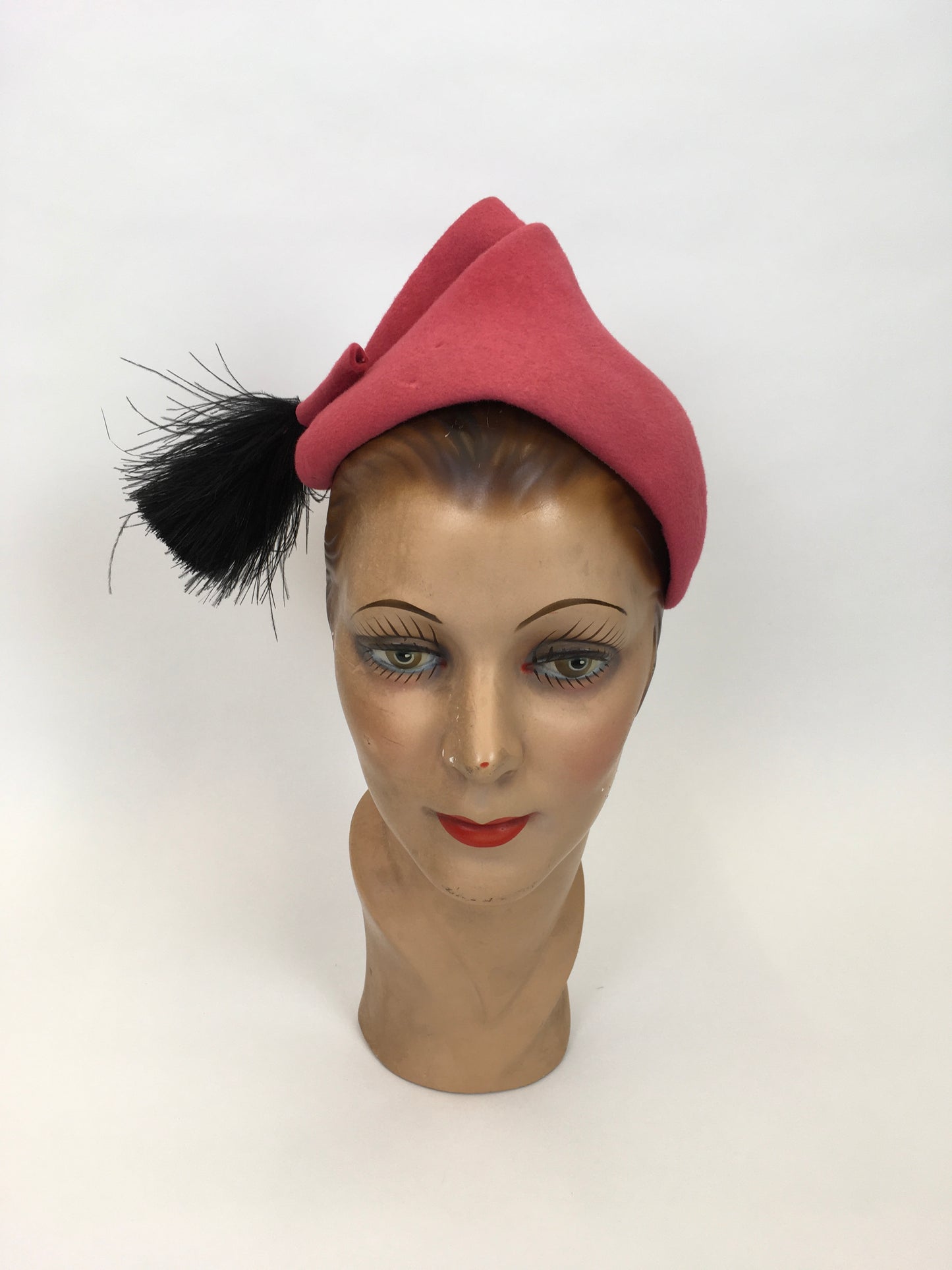 Original 1930’s AMAZING Raspberry Pink Pixie Hat - With a Fabulous Ostrich Feather Plume In Black