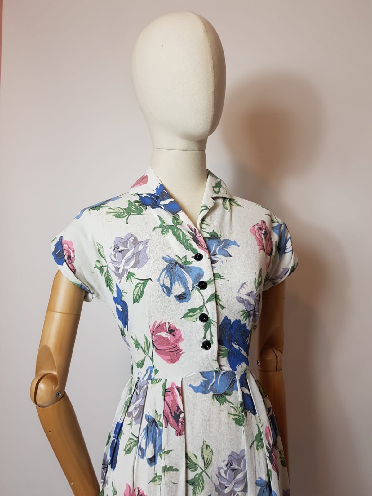 Original 1940’s Darling St. Michael Day Dress - In. A Pretty Pastel Colour Palette