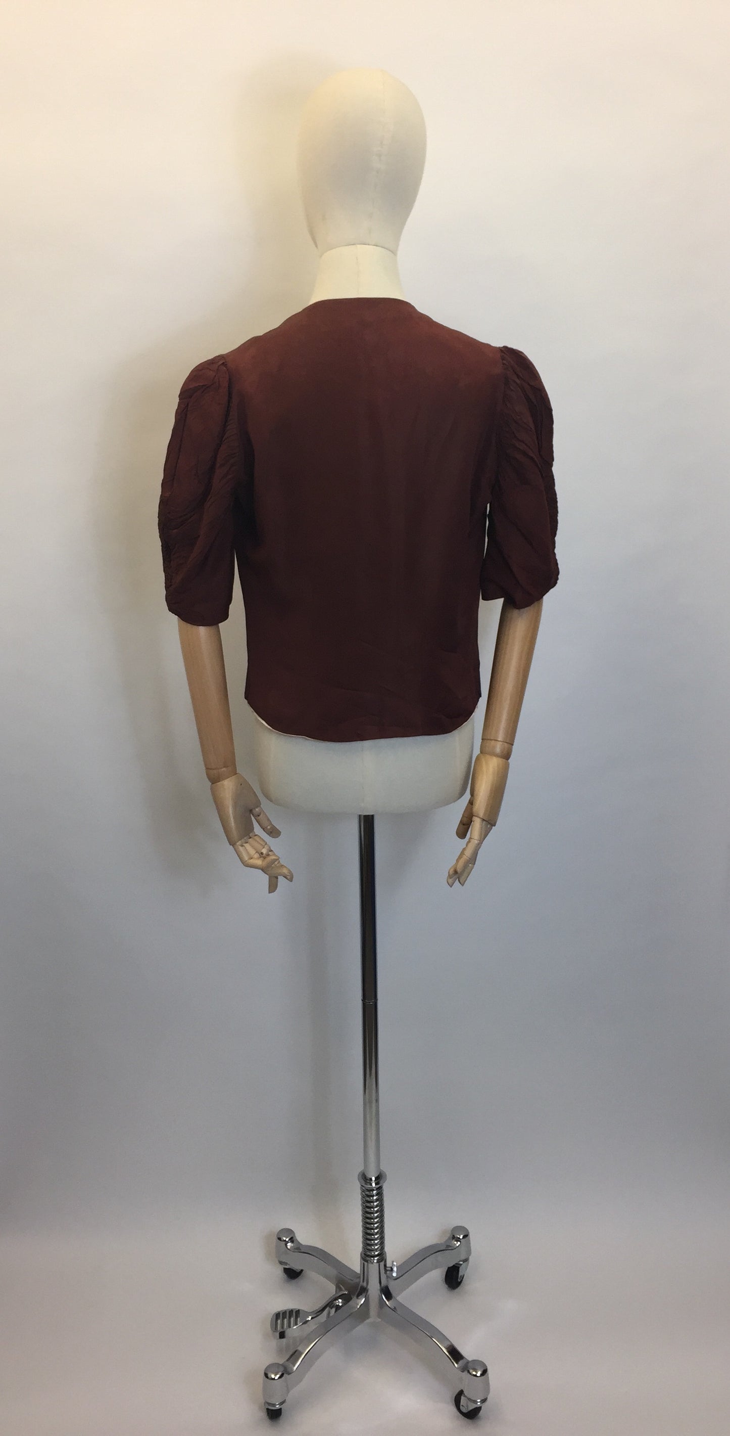 Original 1930’s Exquisite Brown Silk Jacket - Amazing Ruched sleeve detailing