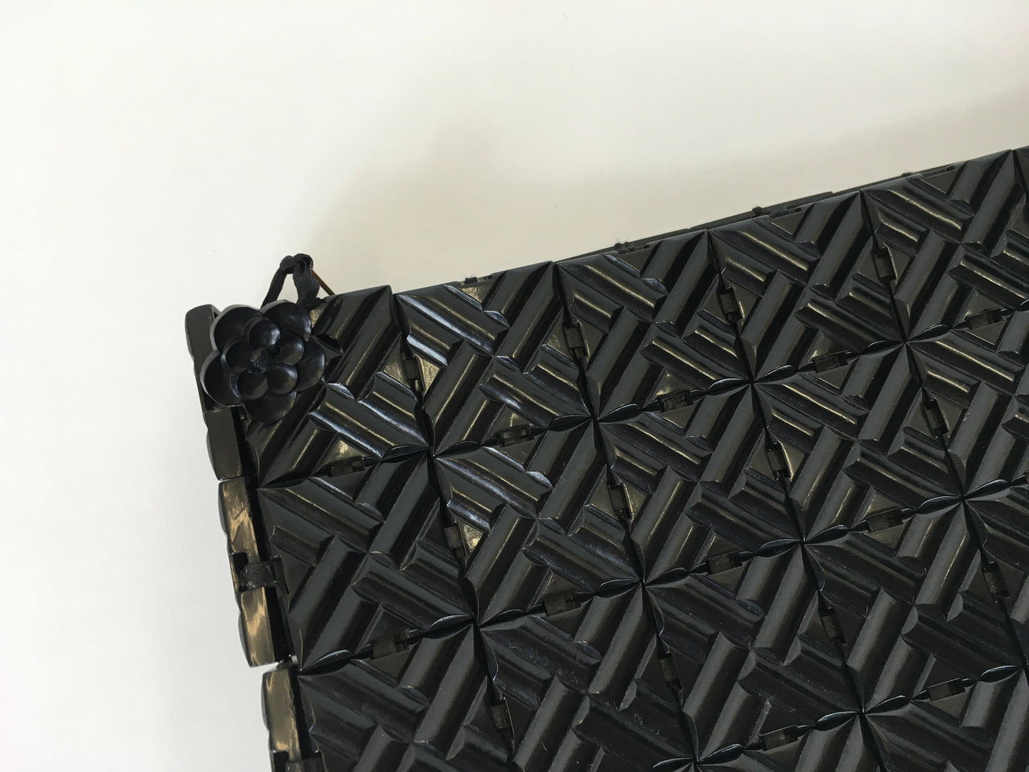Original 1940’s Black Plastic Tiled Clutch Handbag - In An Almost Crosshatch Tilework