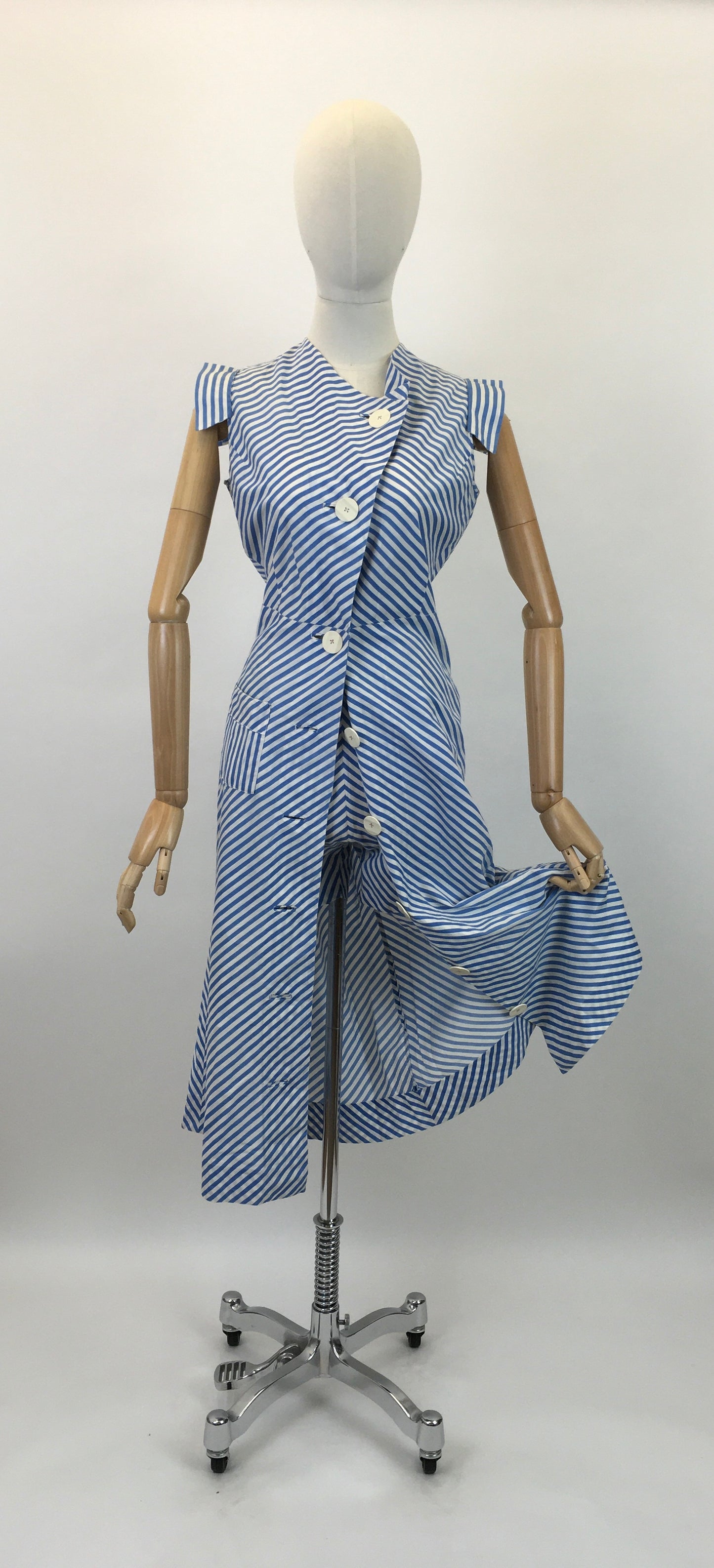 Original 1930's Sensational Dress & Shorts Set - In A Classic Blue & White Stripe