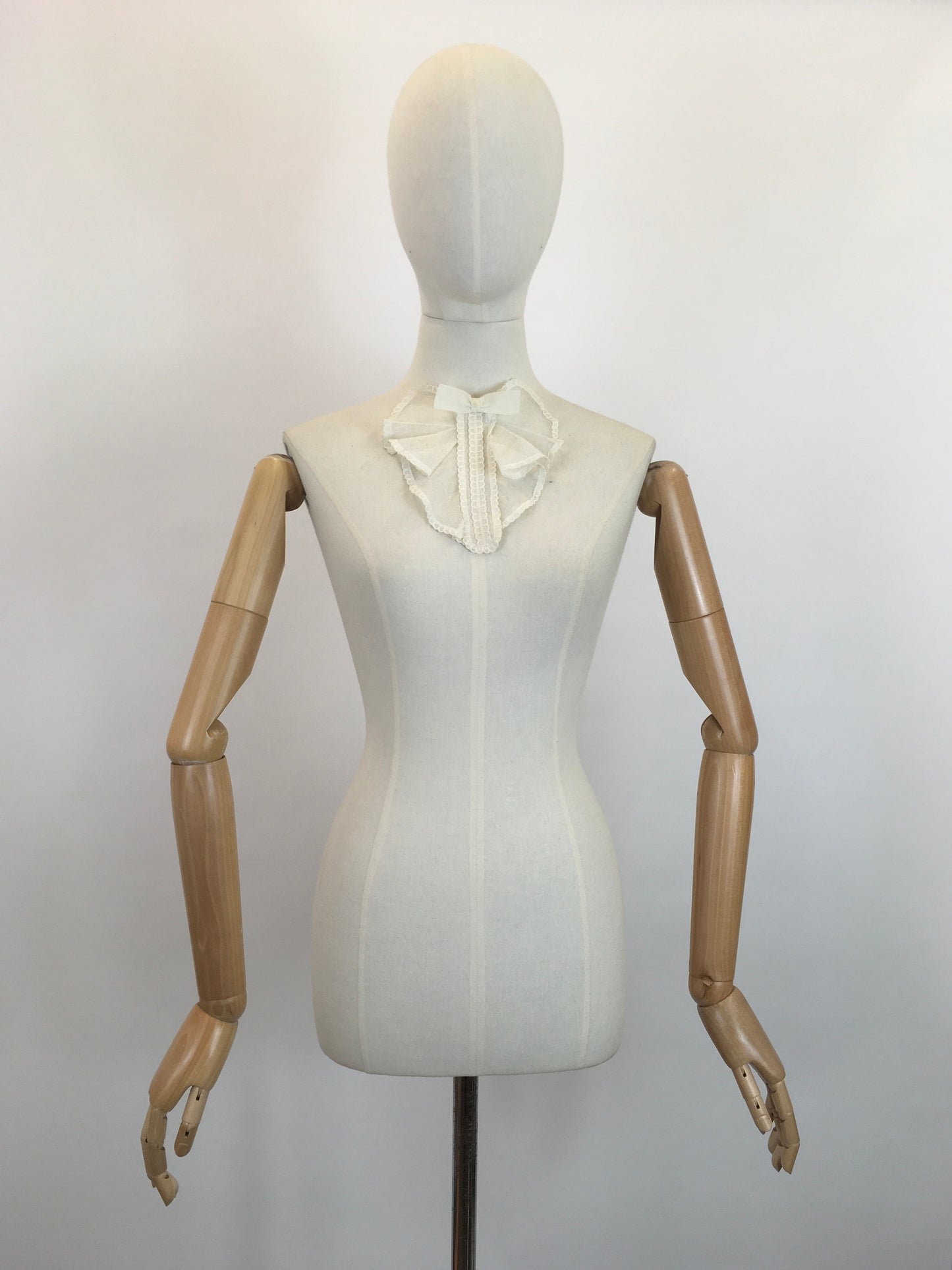 Original 1920's Fabulous Dickie - Made From A Fine Net with Lace And Bow Adornment