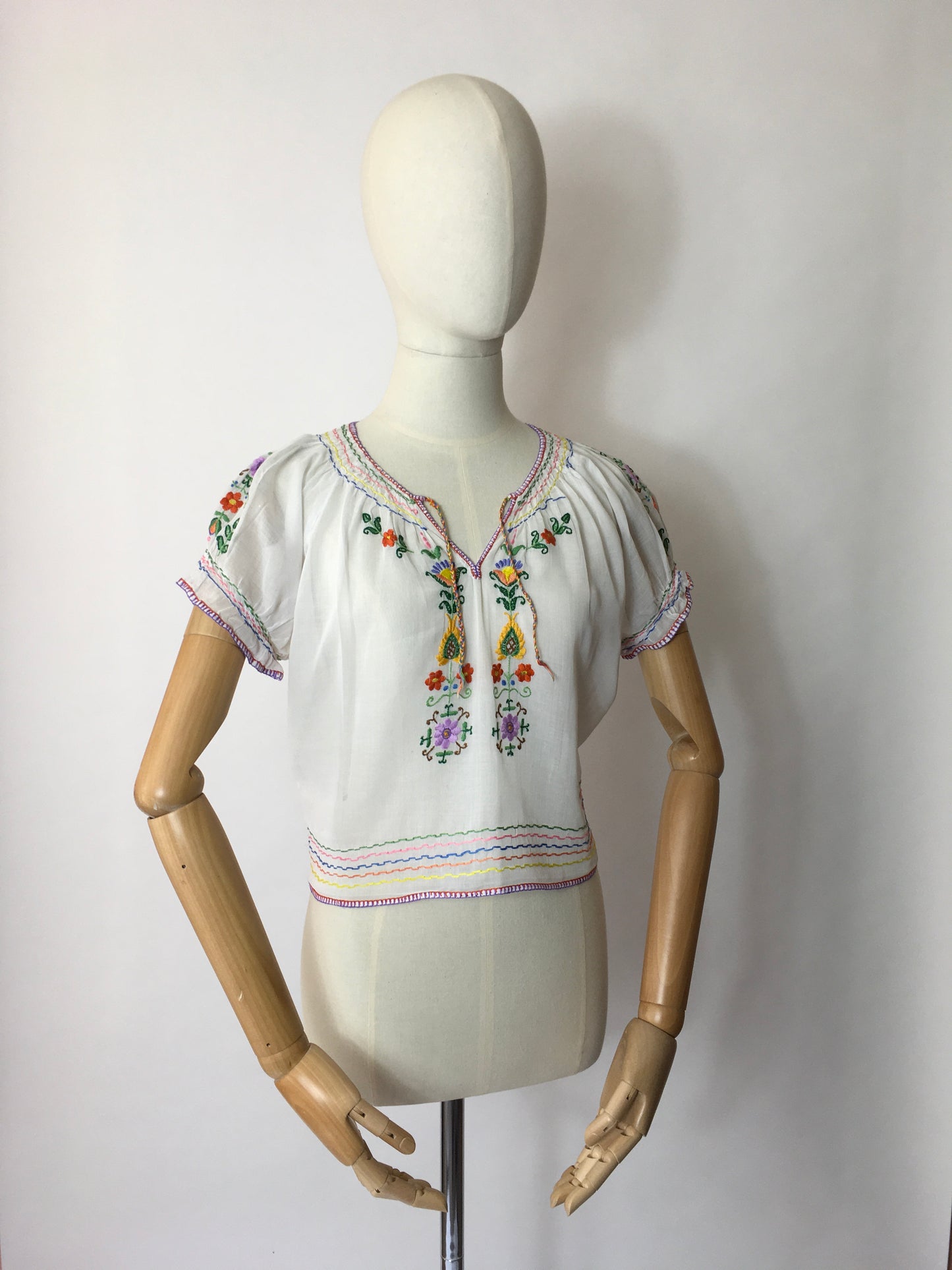 Original 1940’s Embroidered Blouse - Featuring Beautiful Embroidered Detailing in Rainbow Colours