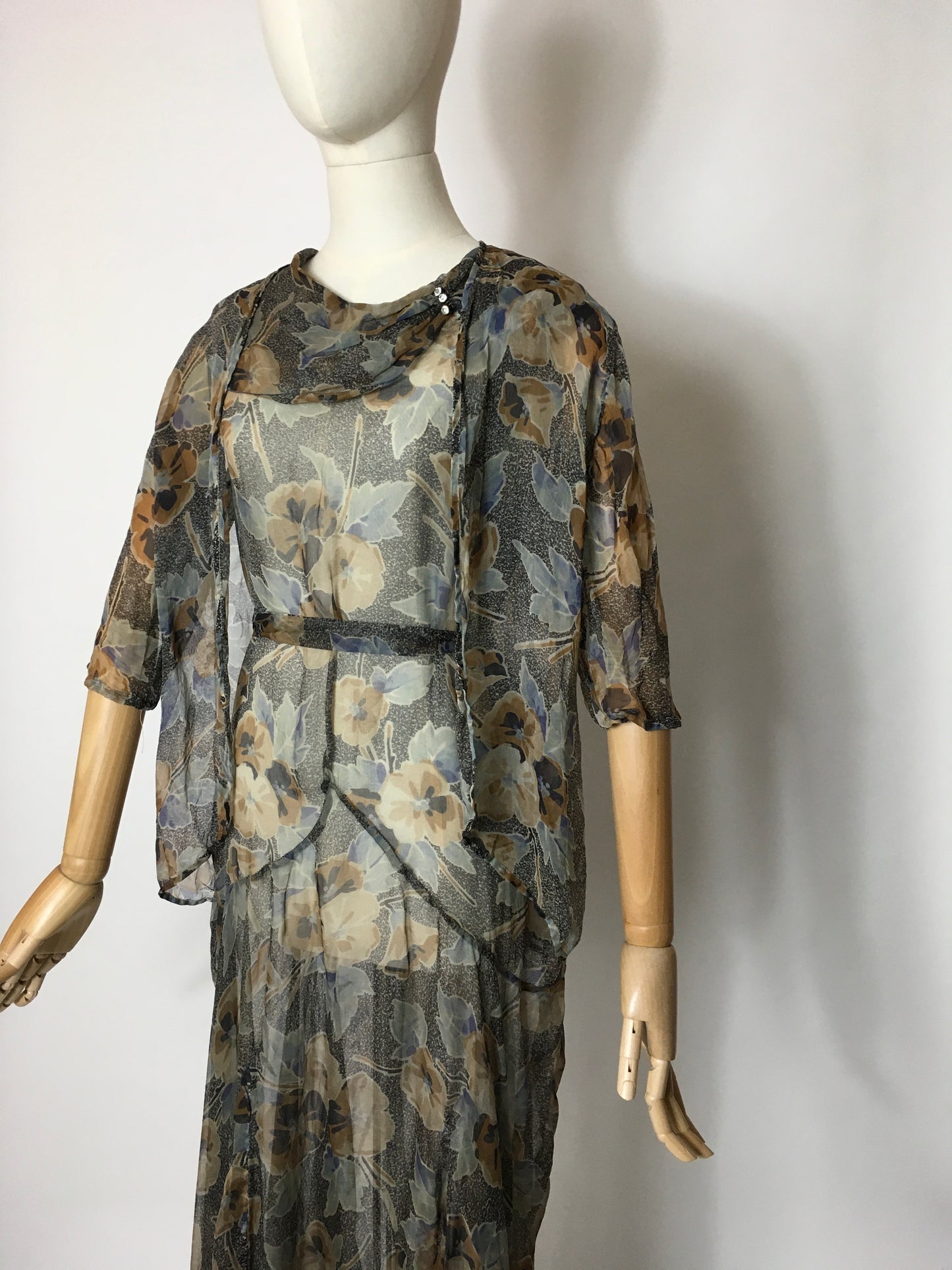 Original 1930’s 2 Piece Dress & Jacket Set in Stunning Deco Pallet - A Festival Of Vintage Fashion Show Exclusive