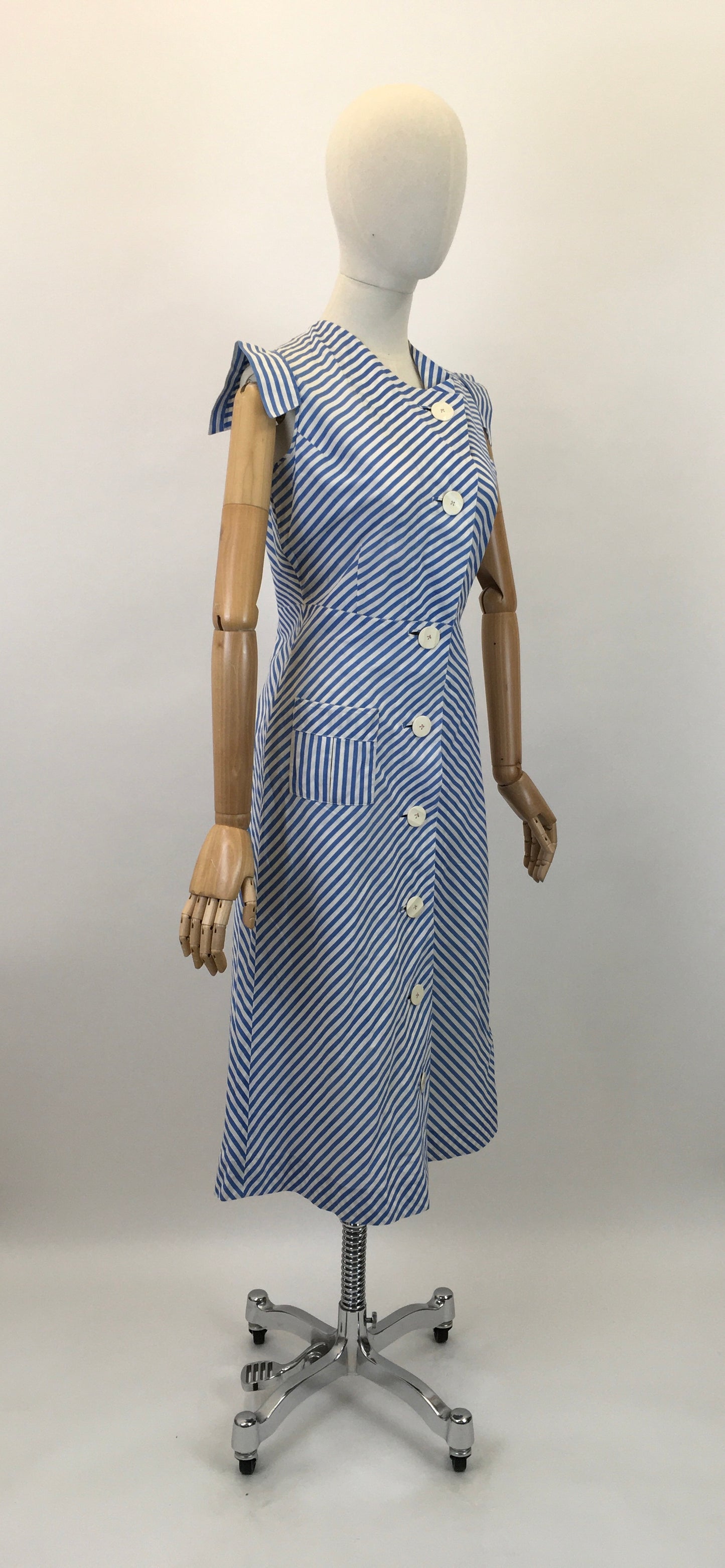 Original 1930's Sensational Dress & Shorts Set - In A Classic Blue & White Stripe