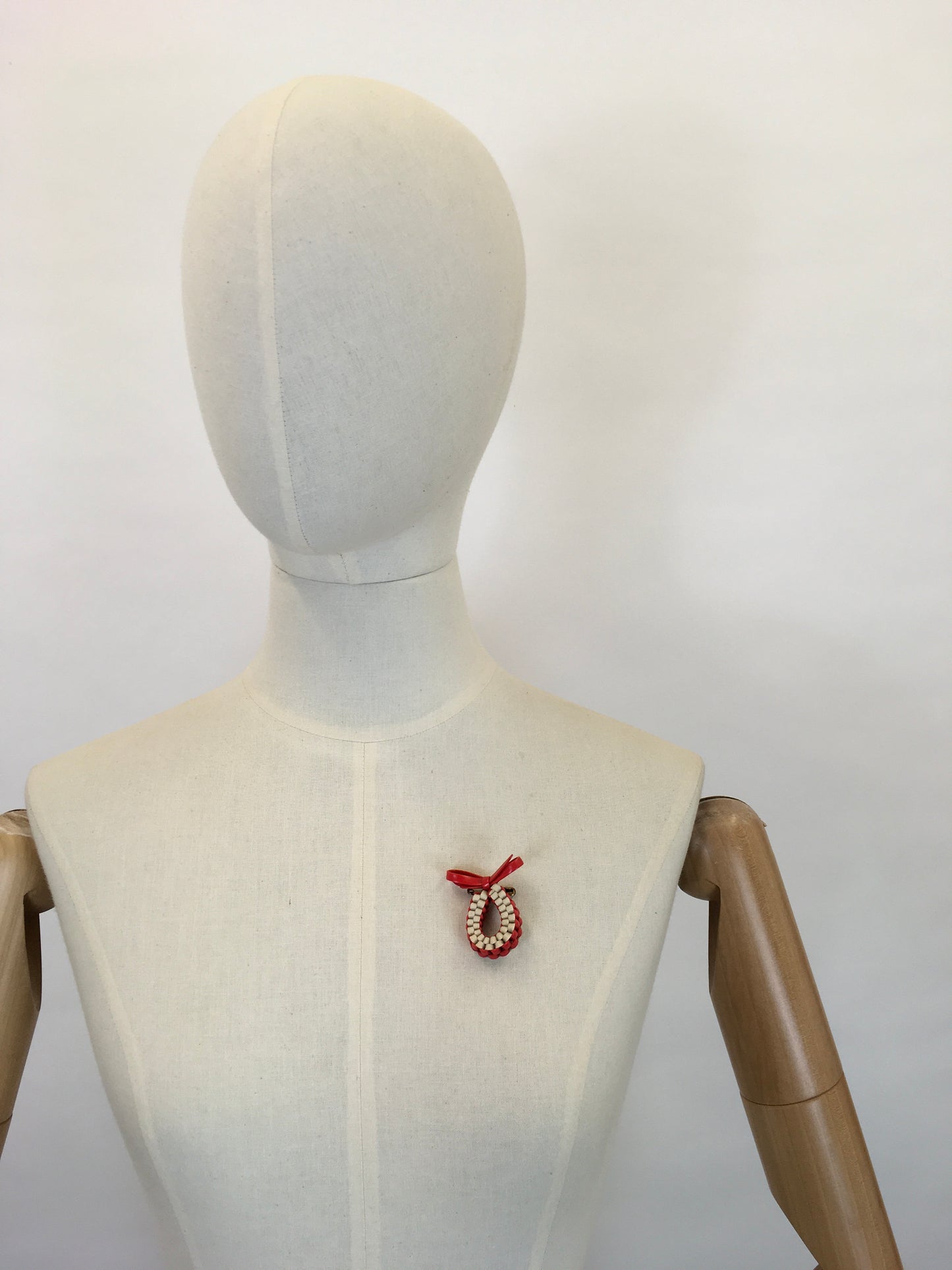 Original 1940’s Make Do and Mend Telephone Cord Brooch - In Red and White