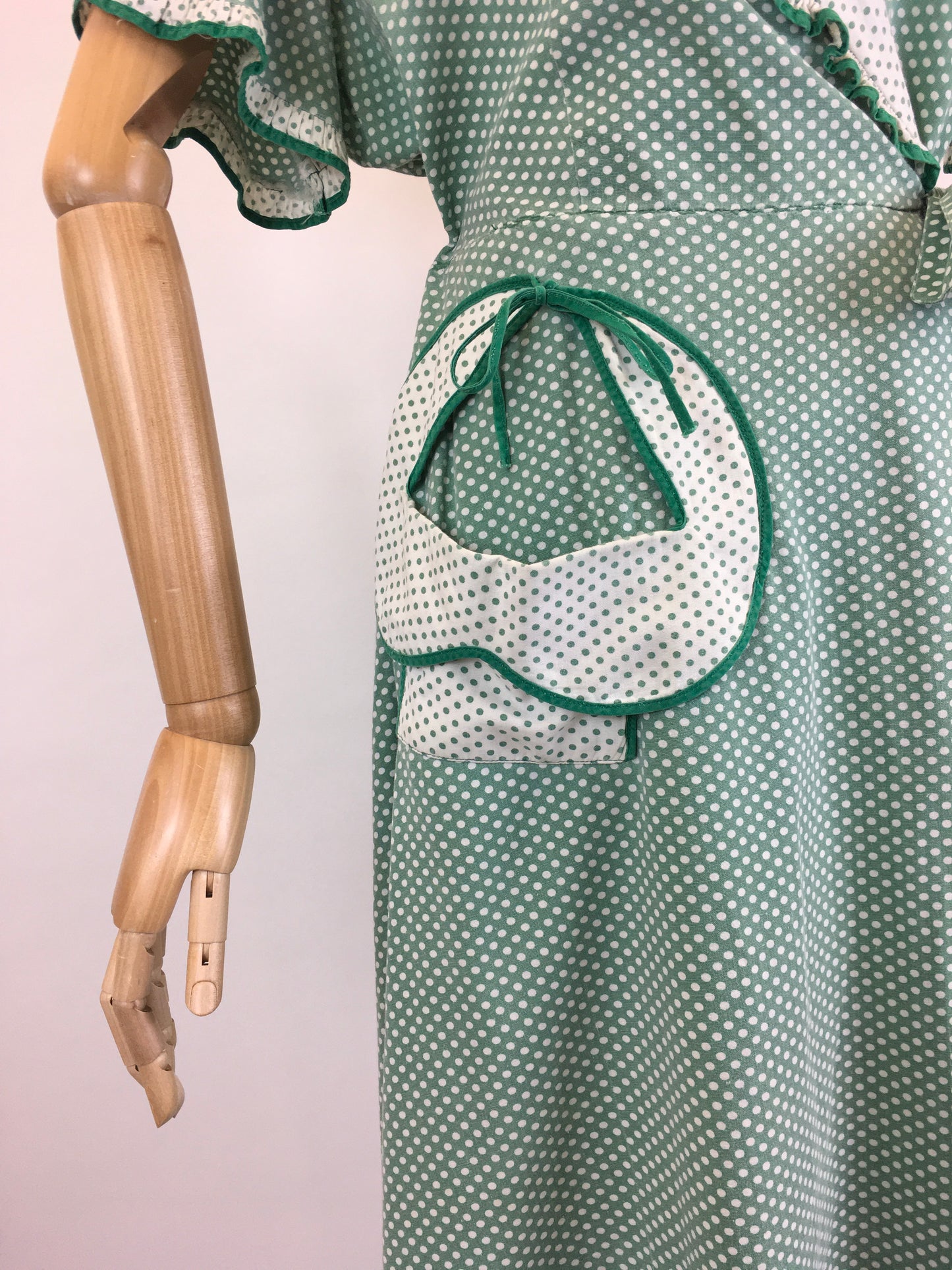 Original 1940’s SENSATIONAL Wrap House Dress - In A Fabulous Green & White Polka Dot