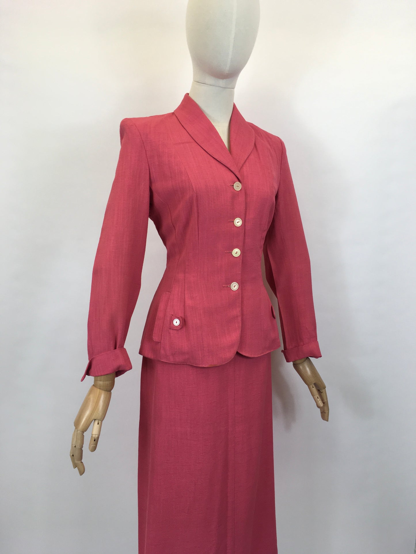 Original 1940’s Fabulous Bubblegum Pink 2pc Suit - In A Gorgeous Linen Fabric