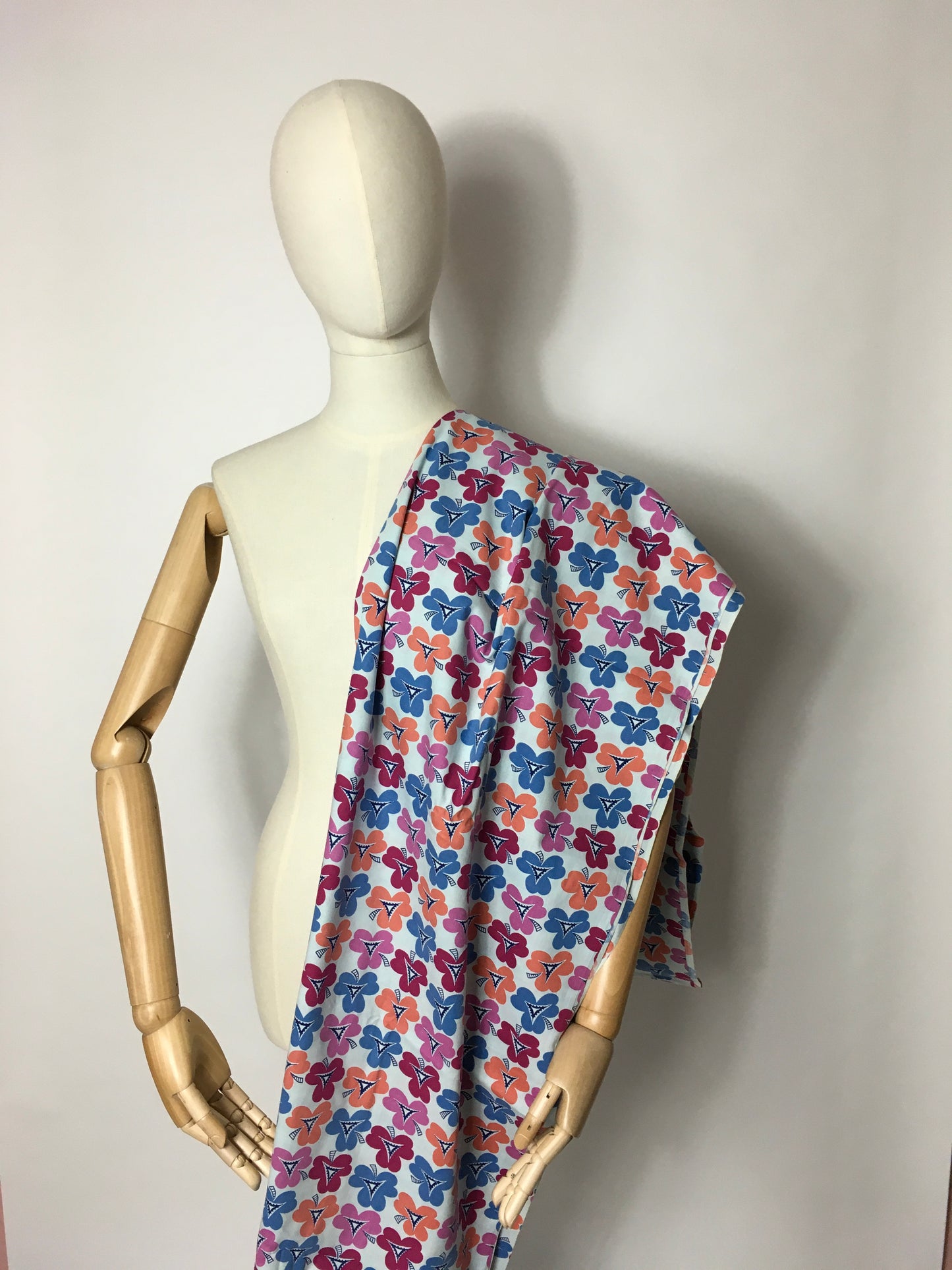 Original 1950s Cotton Novelty Dress Fabric - Featuring Clovers / Windmill Pattern in Bright Oranges, Pinks and Blues