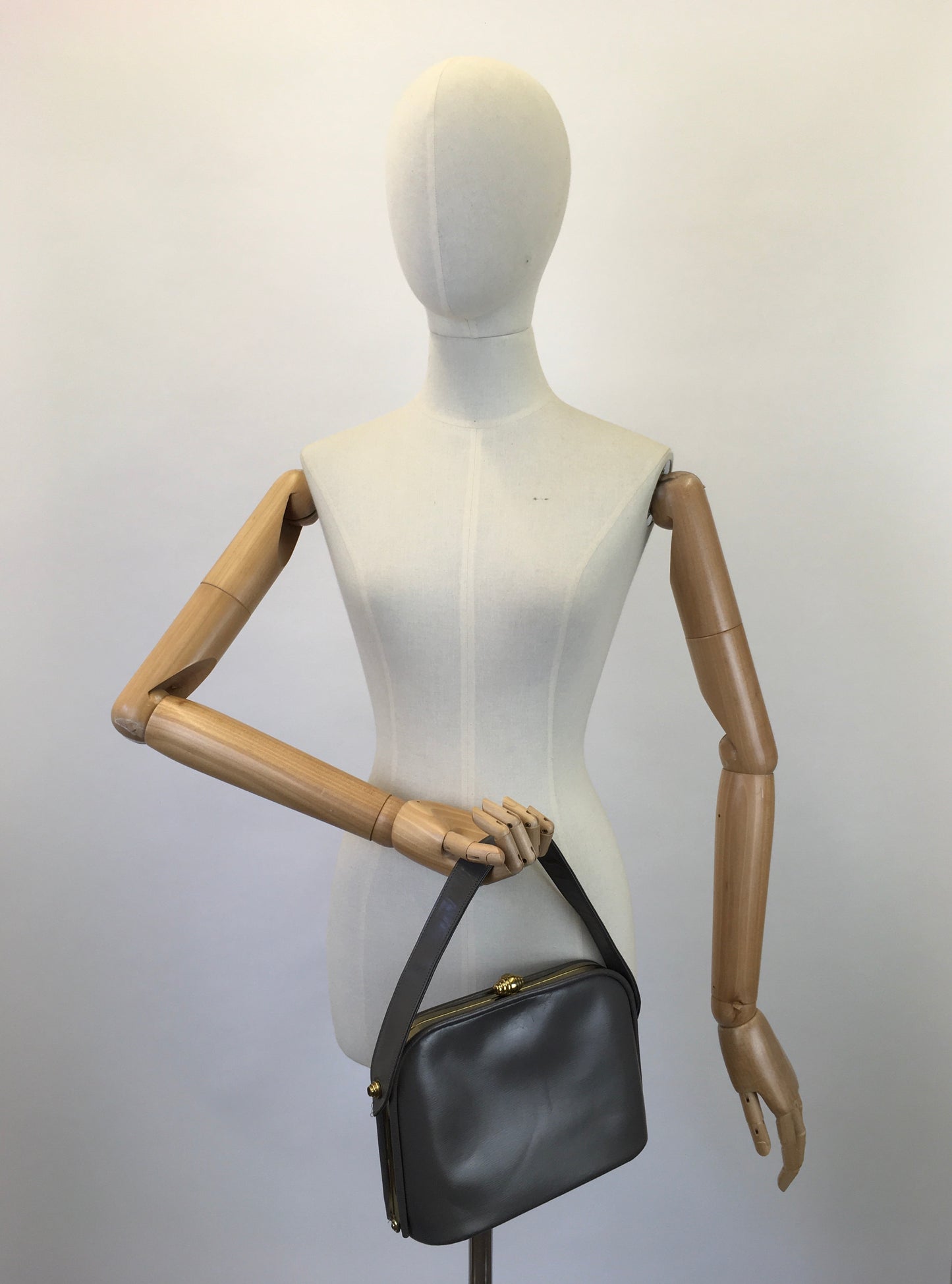 Original Late 1940's / Early 1950's Darling Handbag - In Powdered Grey