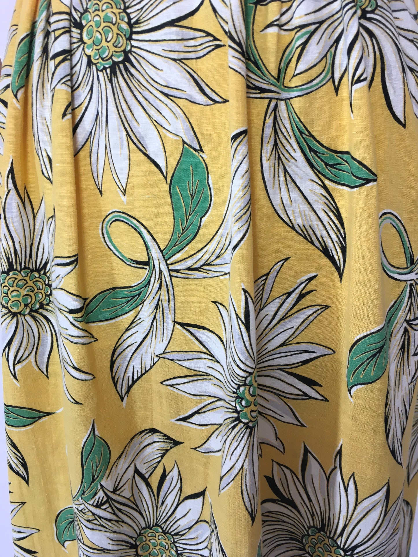 Original 1940’s Stunning Summer Dress - Vibrant Colour Floral Print