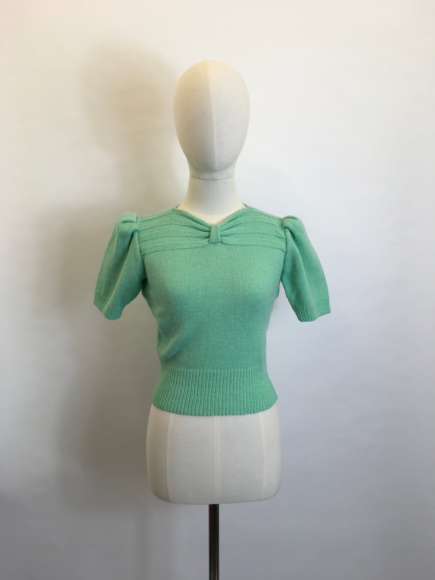 Knitting for Victory - Original 1940’s Pattern Reproduction Knitwear