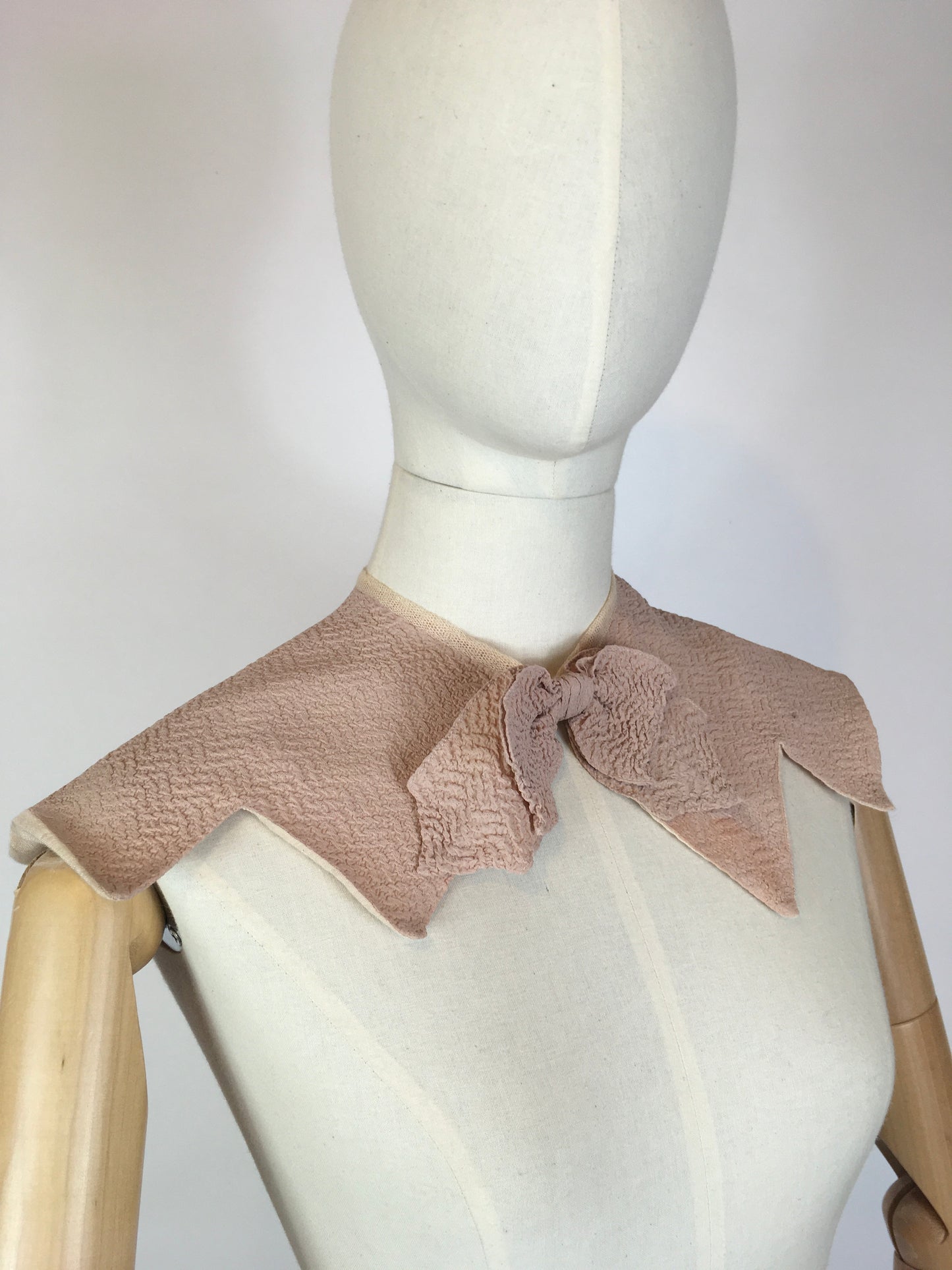 Original 1930’s / 1940’s Collar with Bow Detailing - In A Powder Pink Crepe