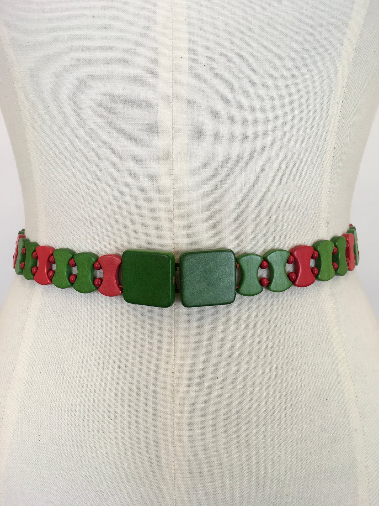 Original 1930’s FABULOUS Wooden Beaded Belt - In Red & Green
