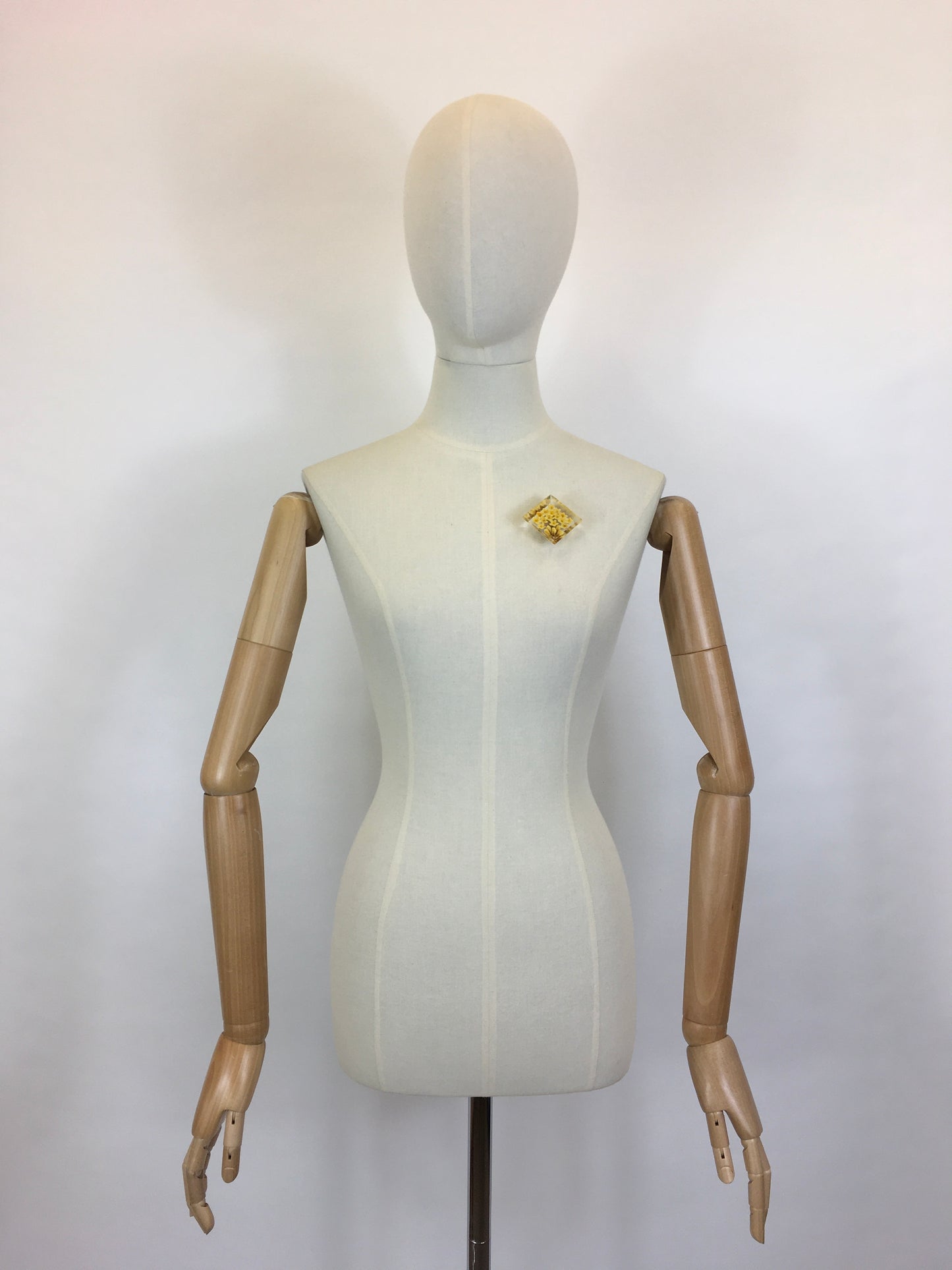 Original 1950’s Darling Floral Reverse Carved Lucite Brooch - Sunshine Yellow Flora