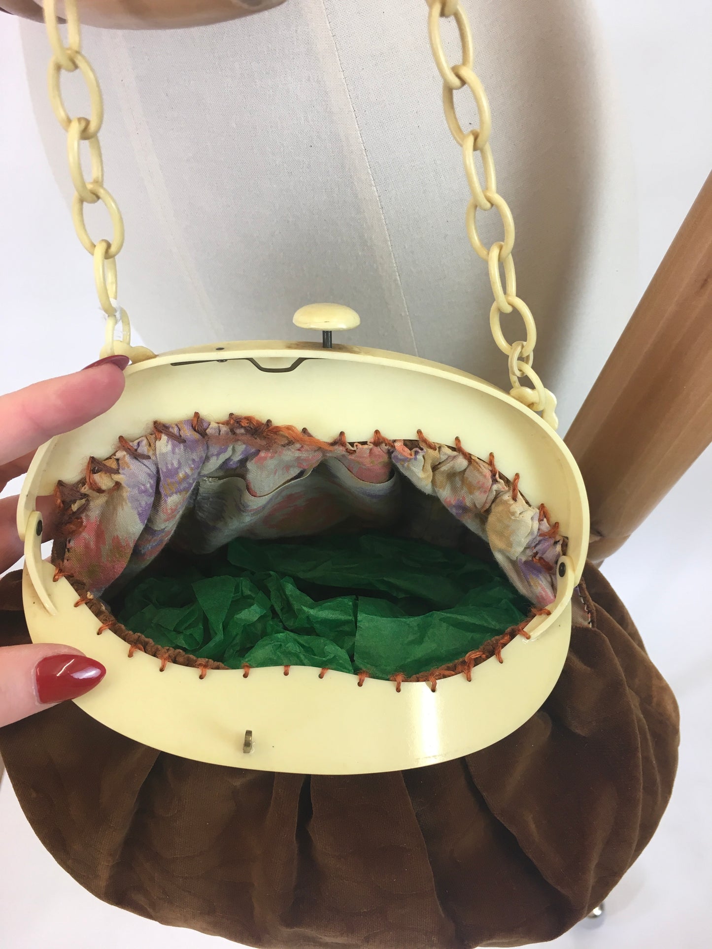 Original Late 1920's Early 1930's Stunning Velvet Handbag - In Warm Golden Brown