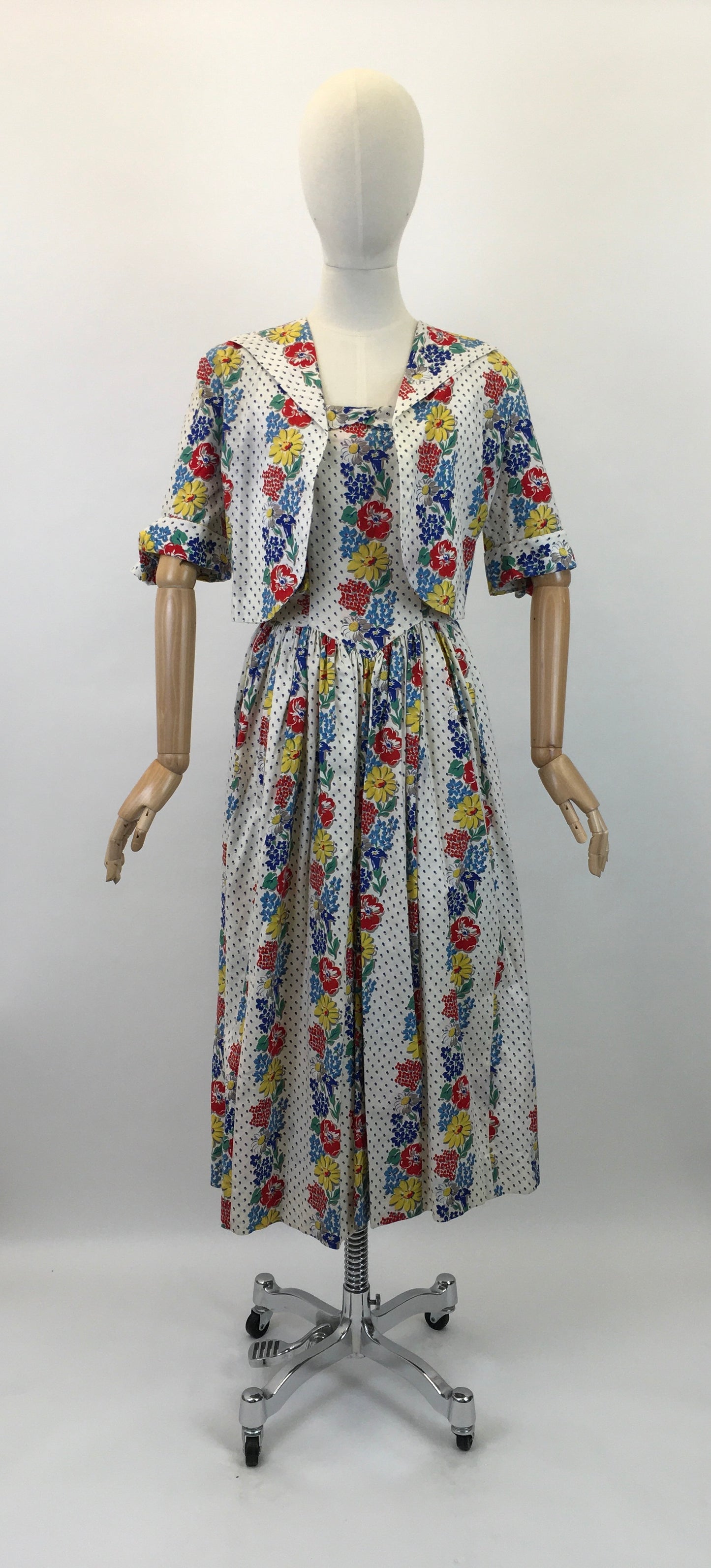 Original Stunning 1940's Sundress & Bolero - In A Bright Summer Floral Print Cotton