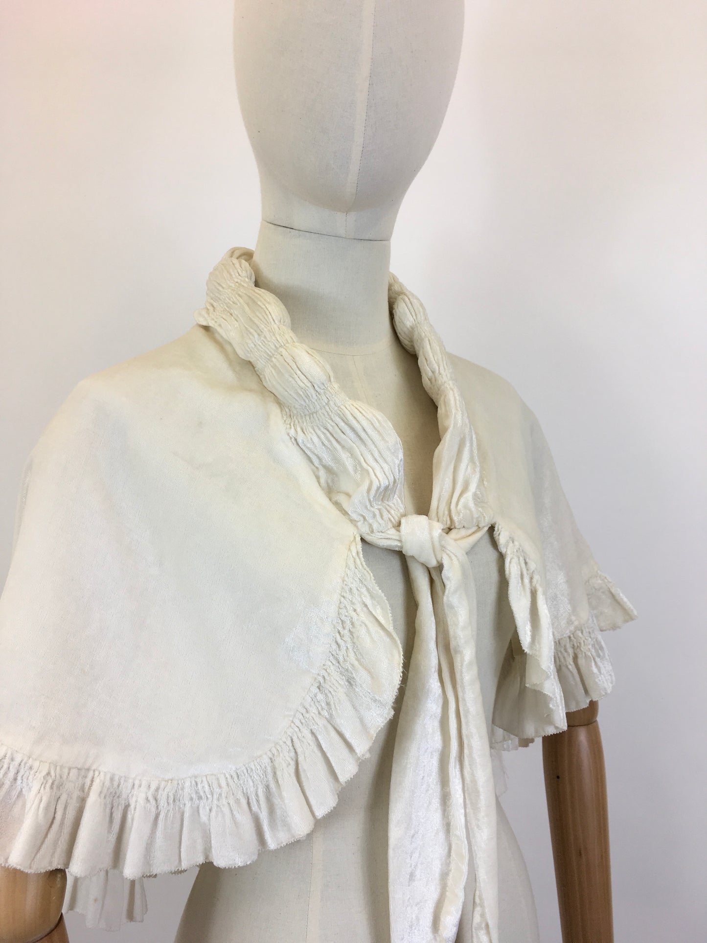 Original 1930’s Silk Velvet Caplet - In White With Exquisite Ruched Detailing