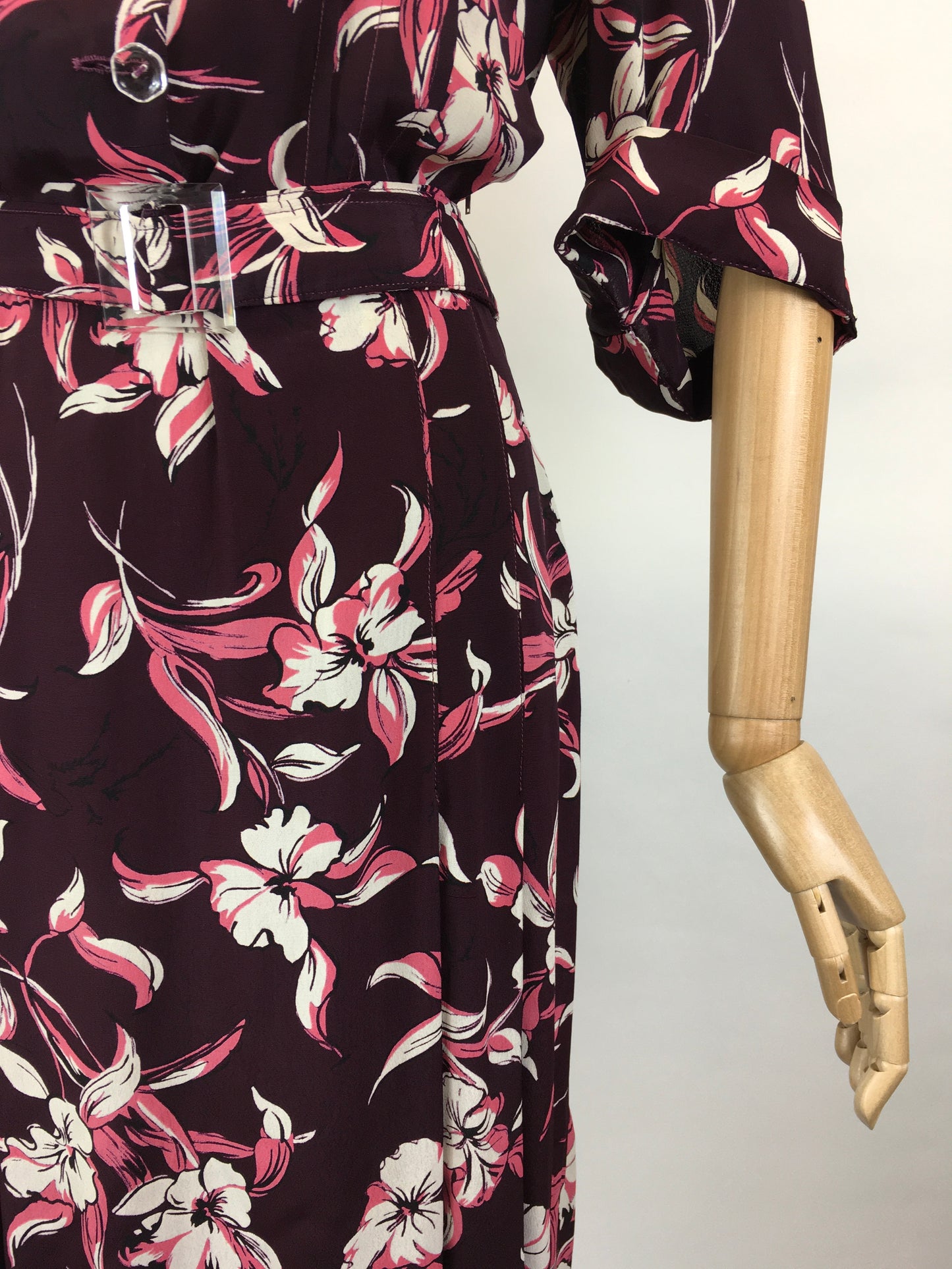 Original 1940’s Stunning Volup Rayon Dress - In A Winter Berry Floral