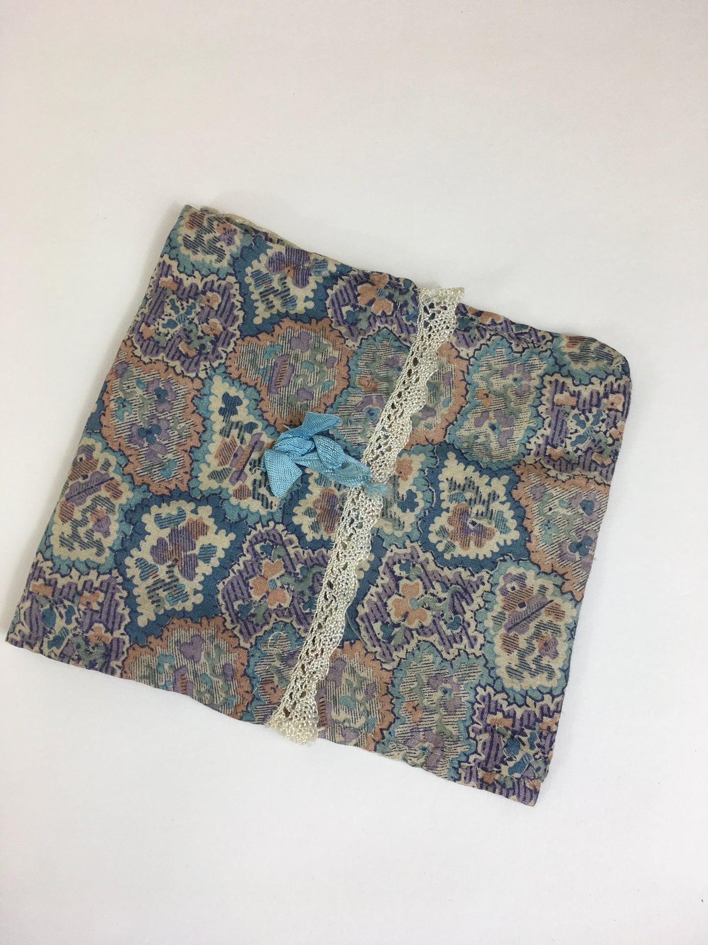 Original 1930’s / 1940’s Hankie / Stockings Case - Great For Keeping Smalls Safe