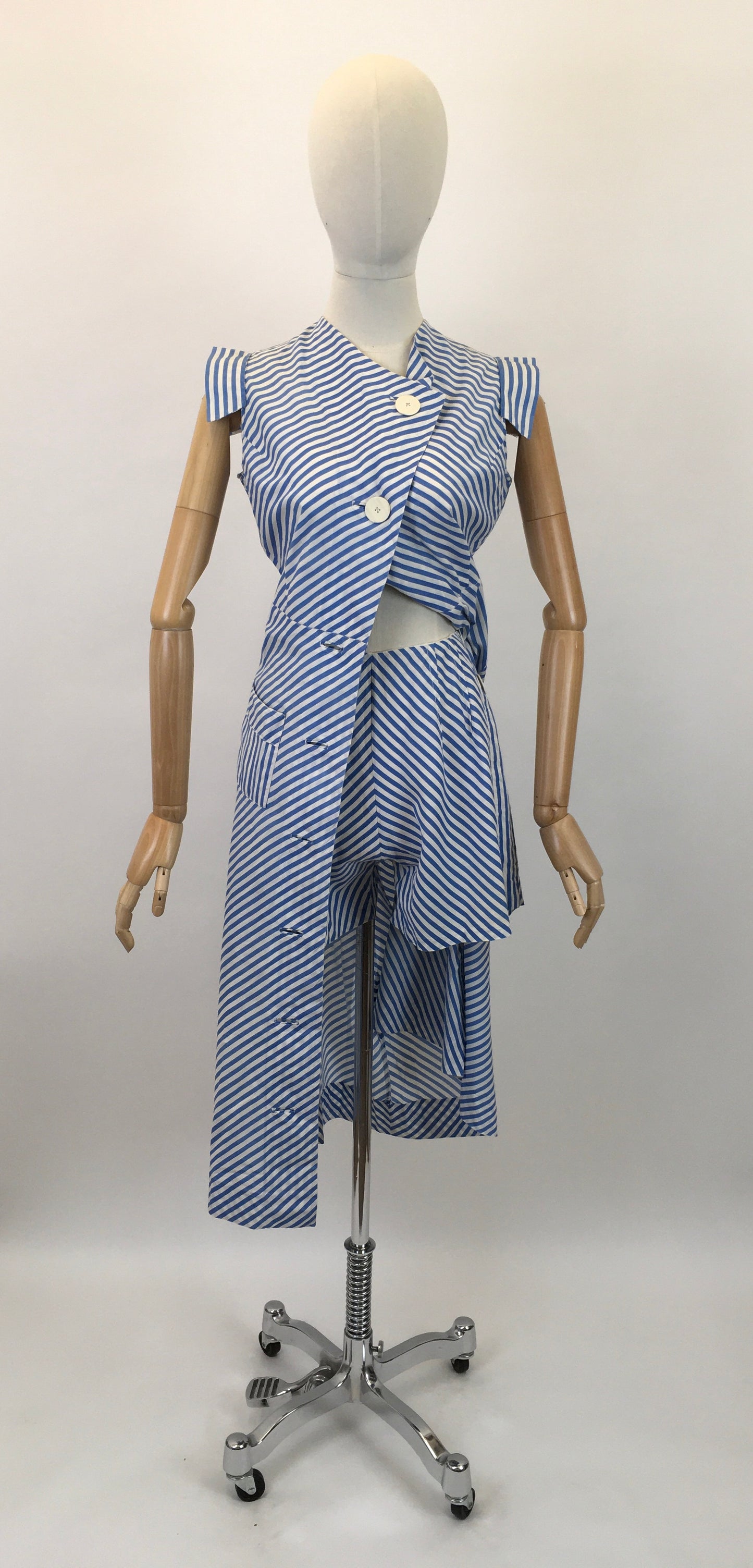 Original 1930's Sensational Dress & Shorts Set - In A Classic Blue & White Stripe