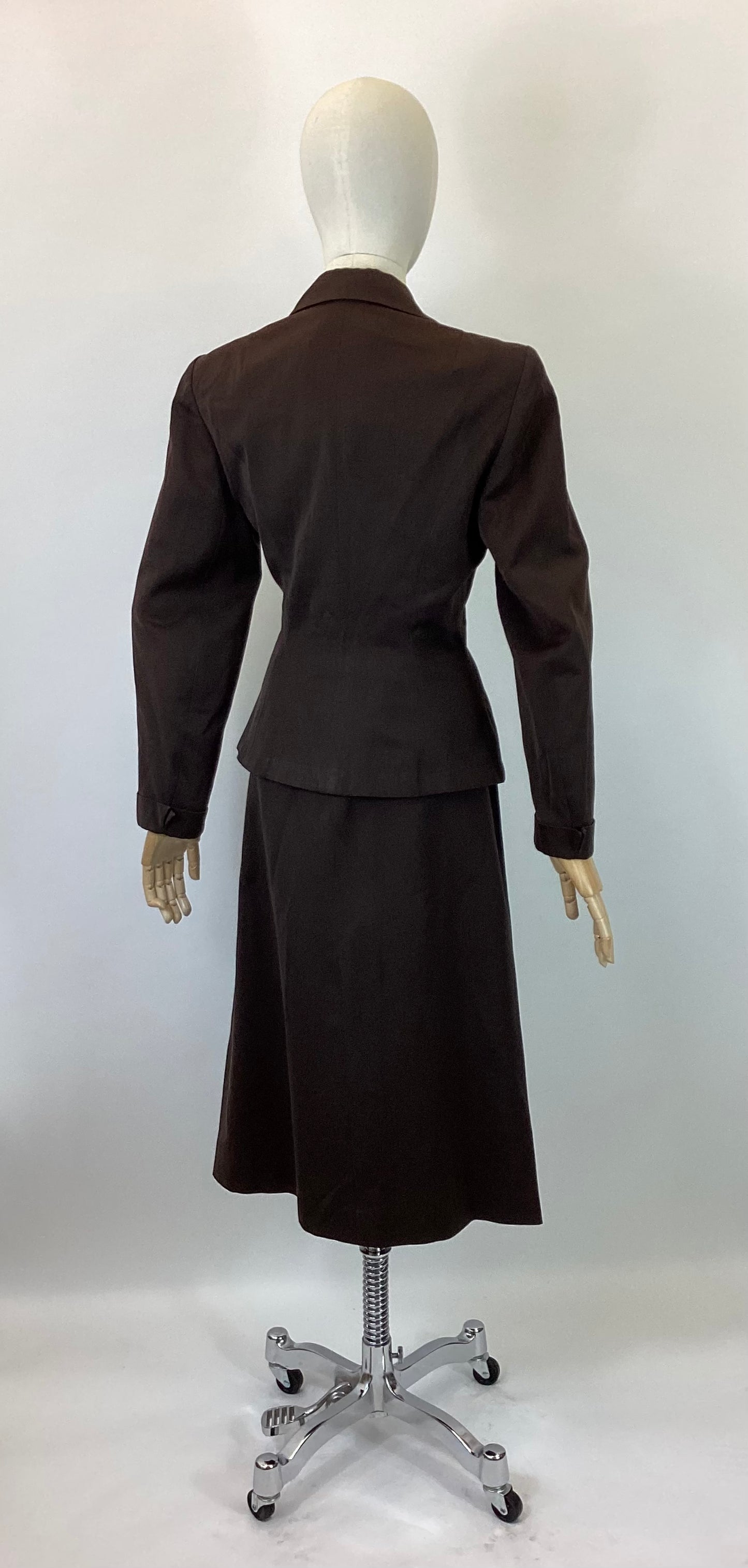 Original 1940’s Stunning American 2pc Suit - In Chocolate Brown