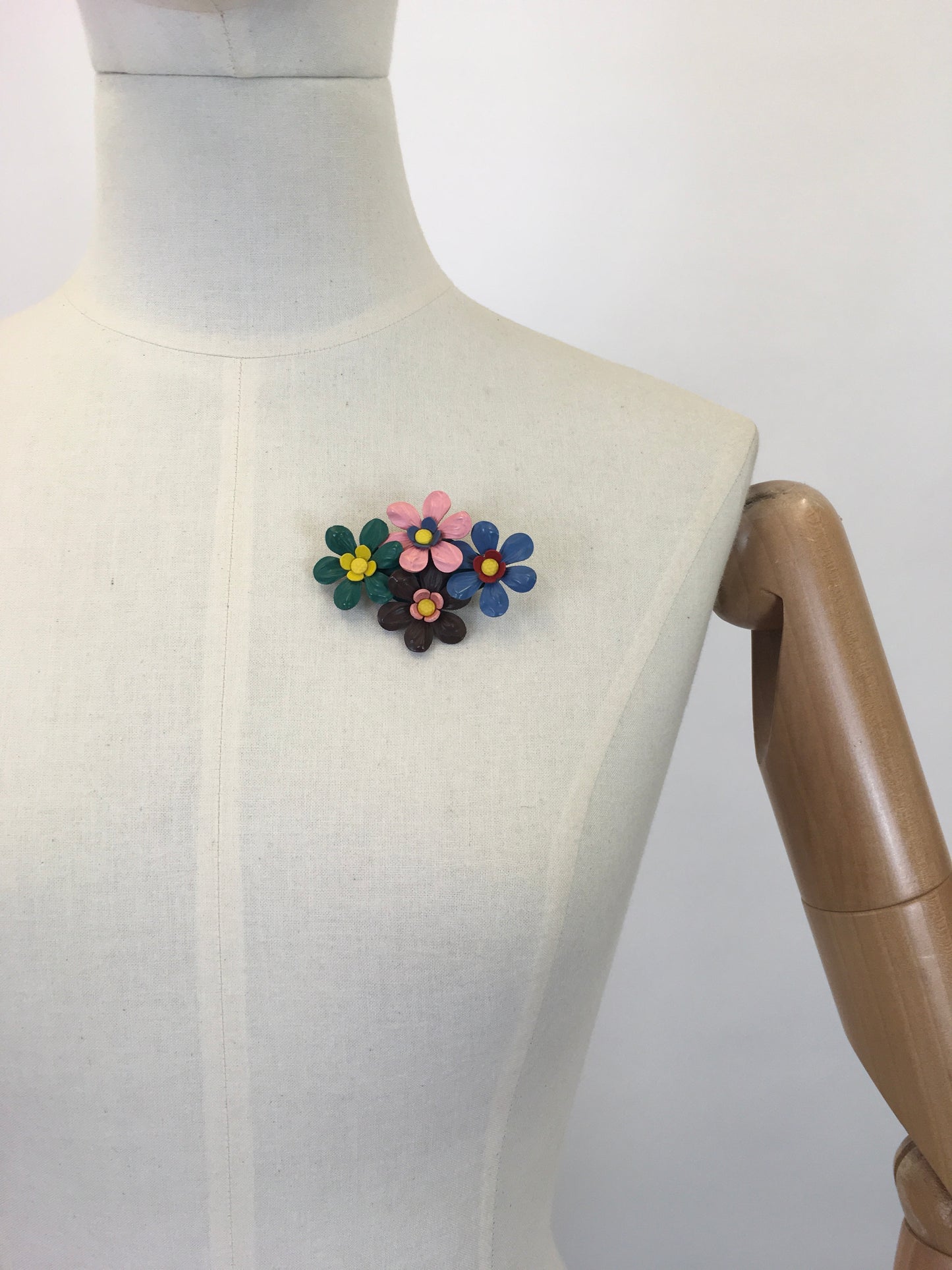 Original 1940’s Celluloid Floral Brooch - In Soft Pastels