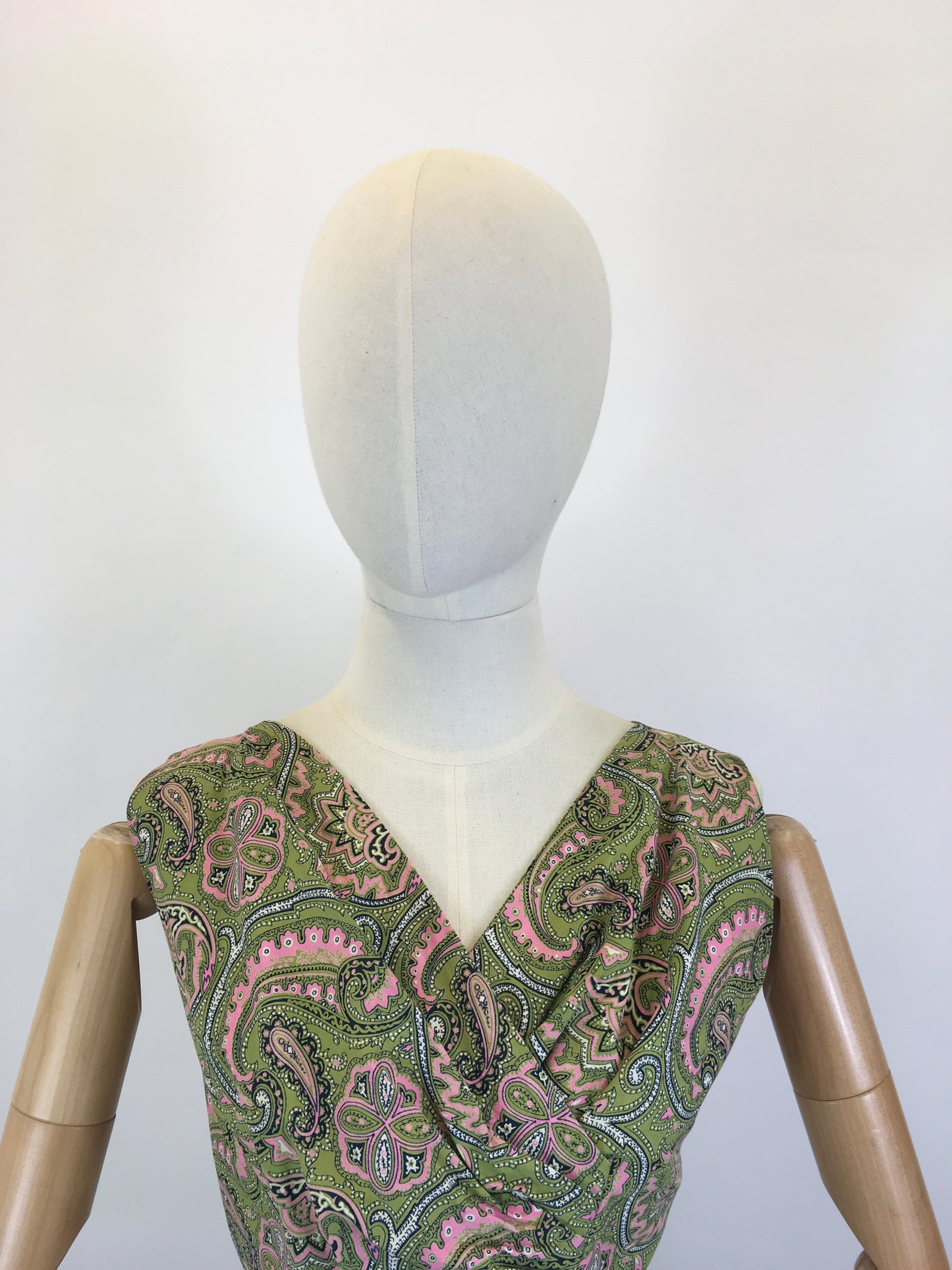 Original 1950’s Darling Cotton Day Dress- In A Beautiful Paisley in Pink & Green
