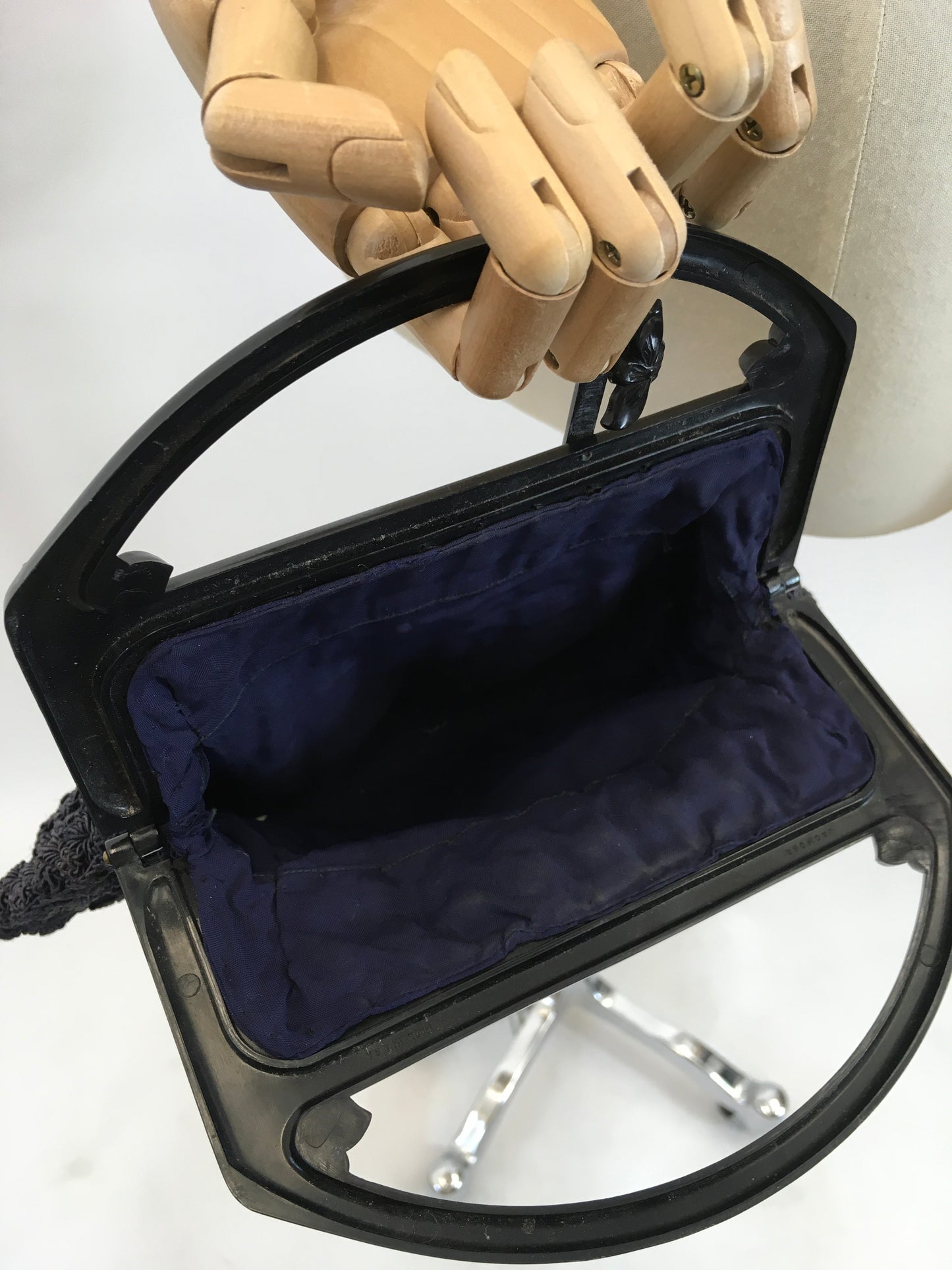 Original Stunning 1930's Popcorn Crochet Handbag - With Celluloid Embossed Handle in Navy
