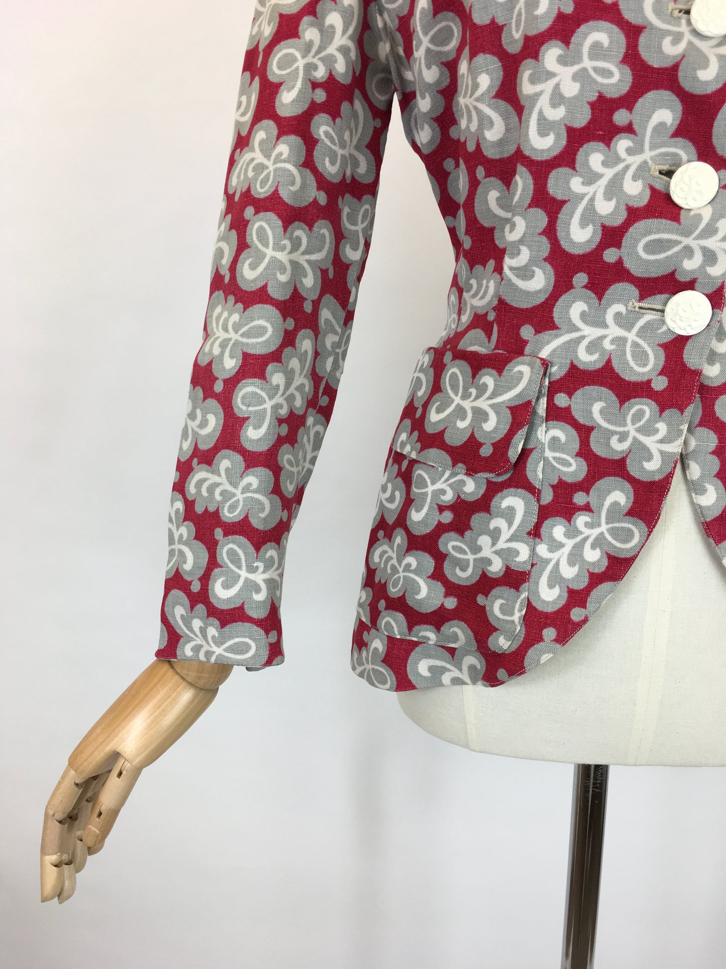 Original 1940s CC41 Utility Marked Moygashol Linen Jacket - By ‘ Fashionsport ‘