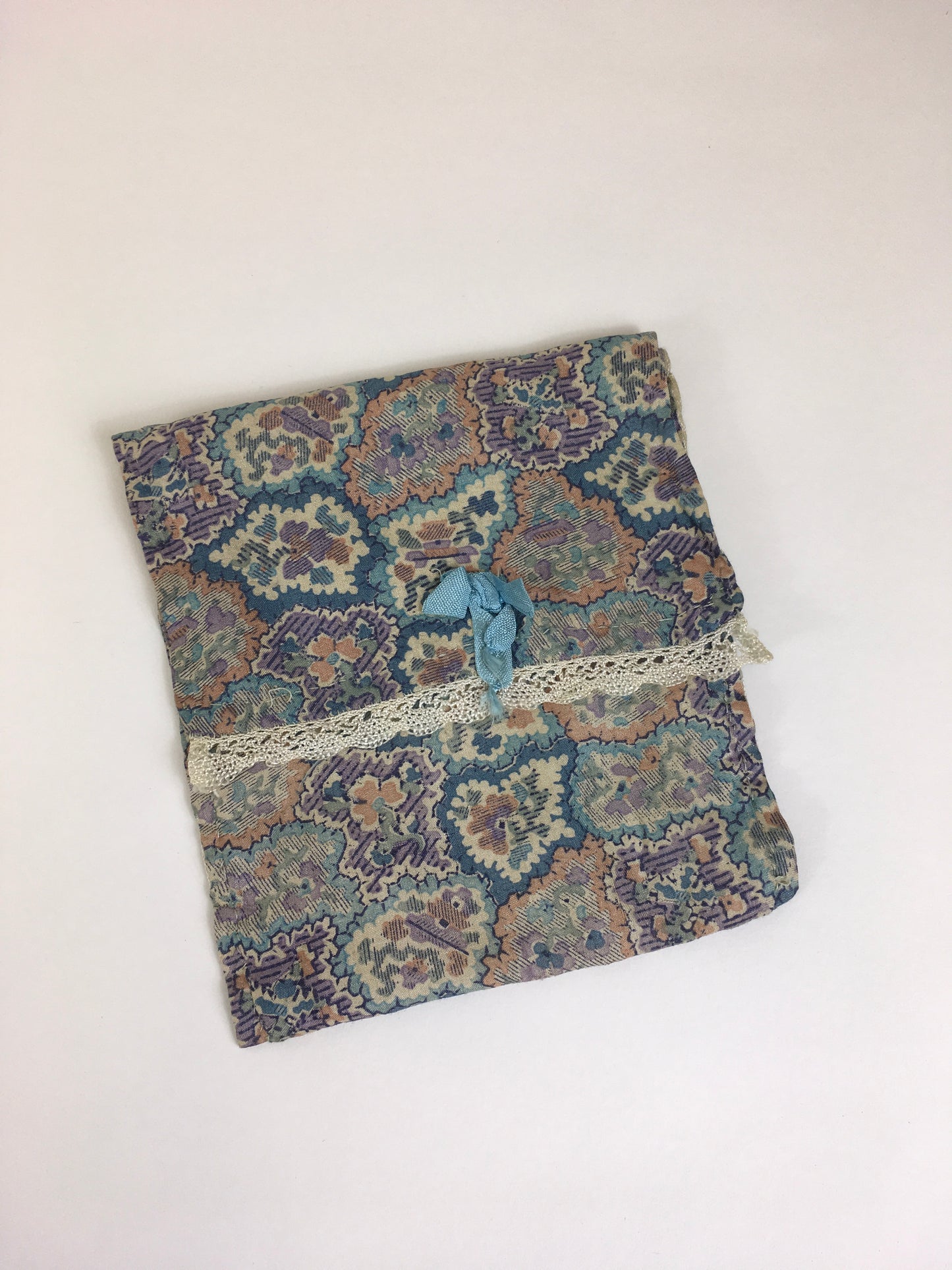 Original 1930’s / 1940’s Hankie / Stockings Case - Great For Keeping Smalls Safe