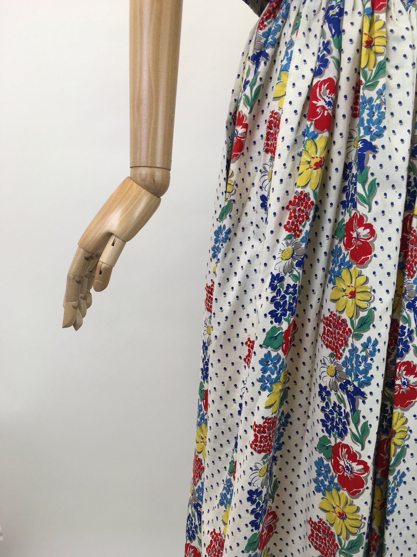 Original Stunning 1940's Sundress & Bolero - In A Bright Summer Floral Print Cotton