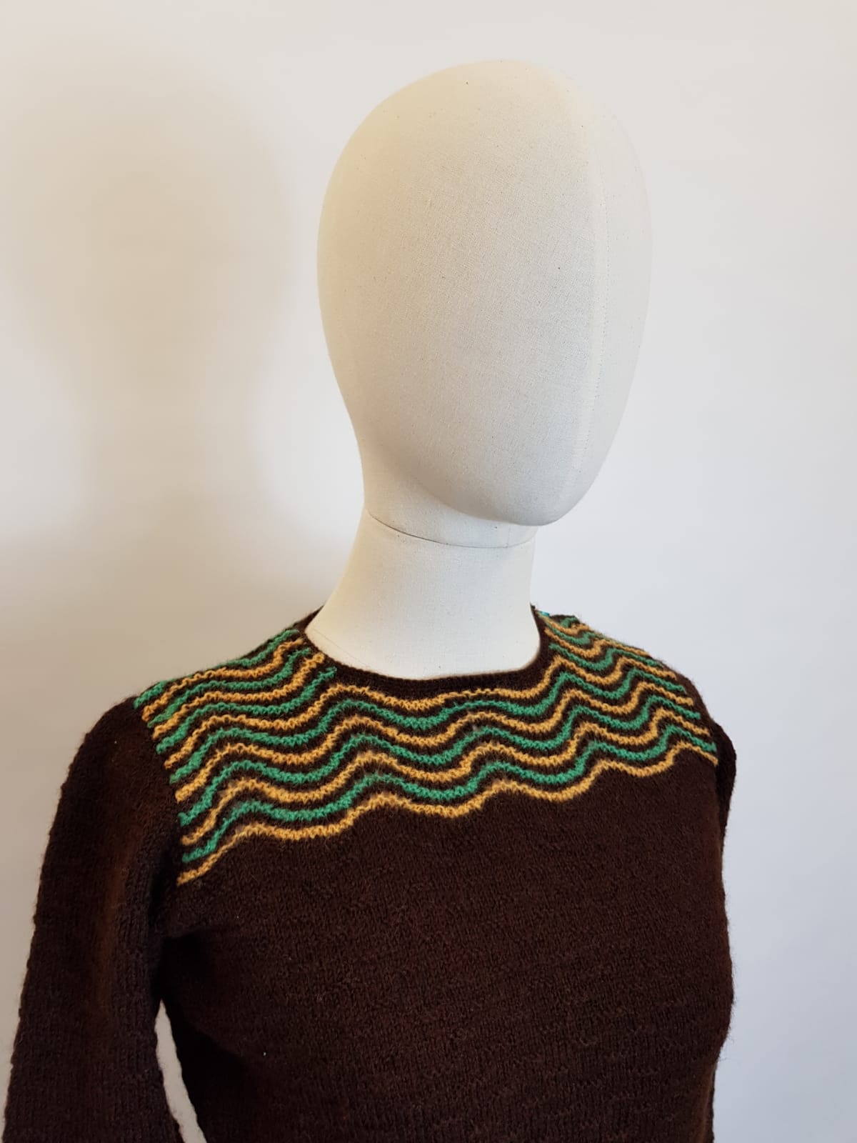 Knitting For Victory - Original 1940’s Pattern Reproduction Knitwear