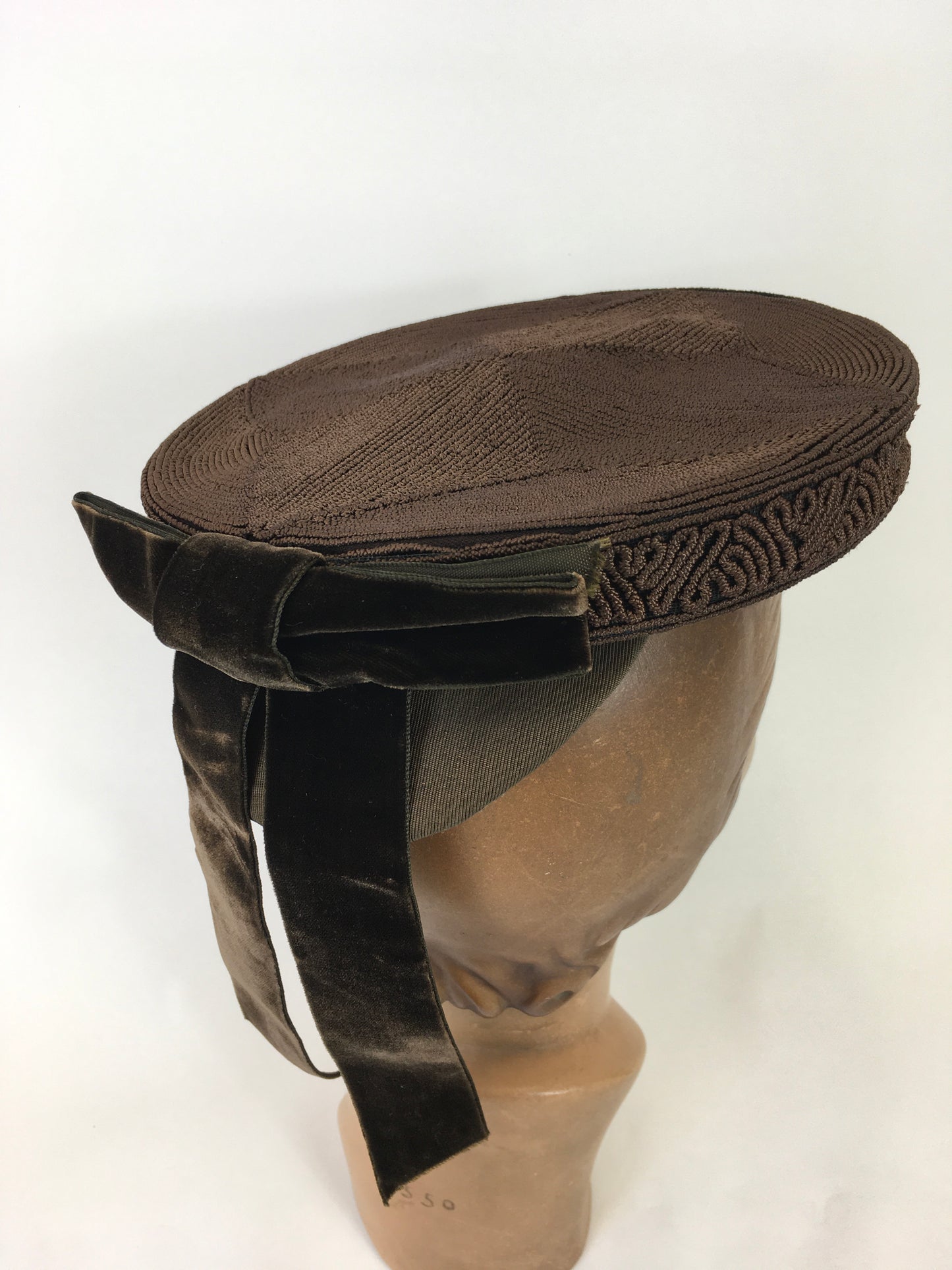 Original 1940’s American Corde Tilt Hat in Chocolate Brown - Stunning Example with Back Plate & Velvet Ribbon