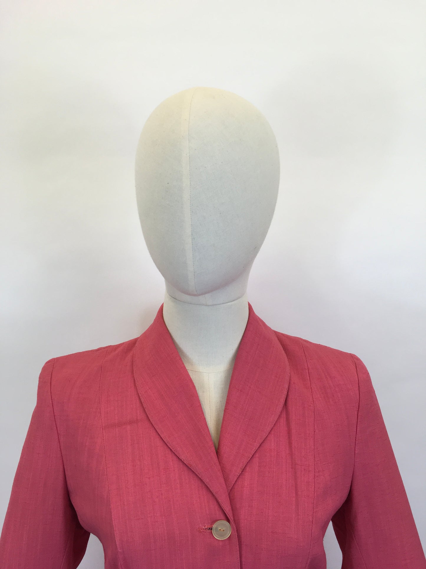 Original 1940’s Fabulous Bubblegum Pink 2pc Suit - In A Gorgeous Linen Fabric