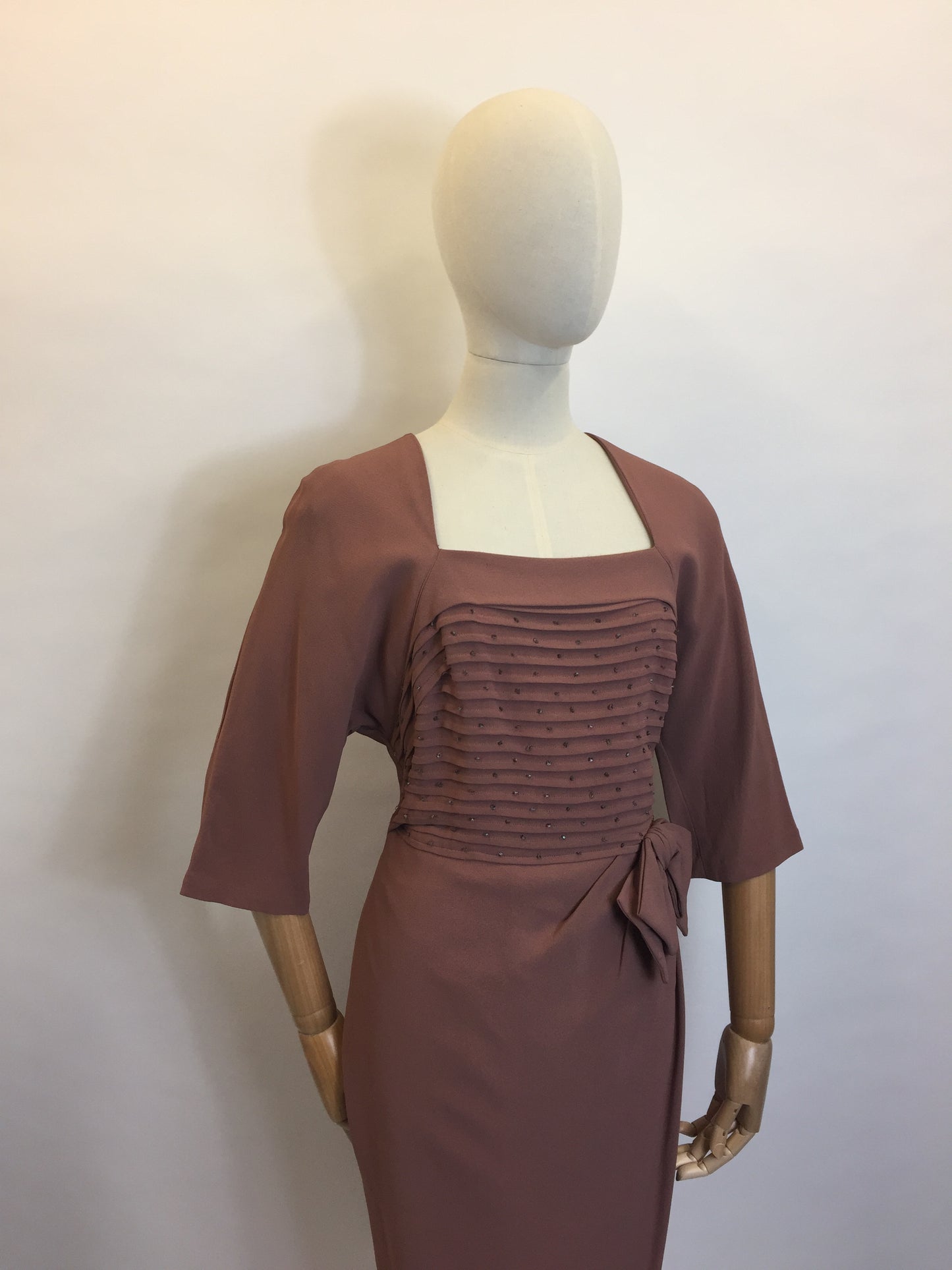 Original 1940s Formal Crepe Dress - Beautiful Waist Bow & skirt overlay shaping