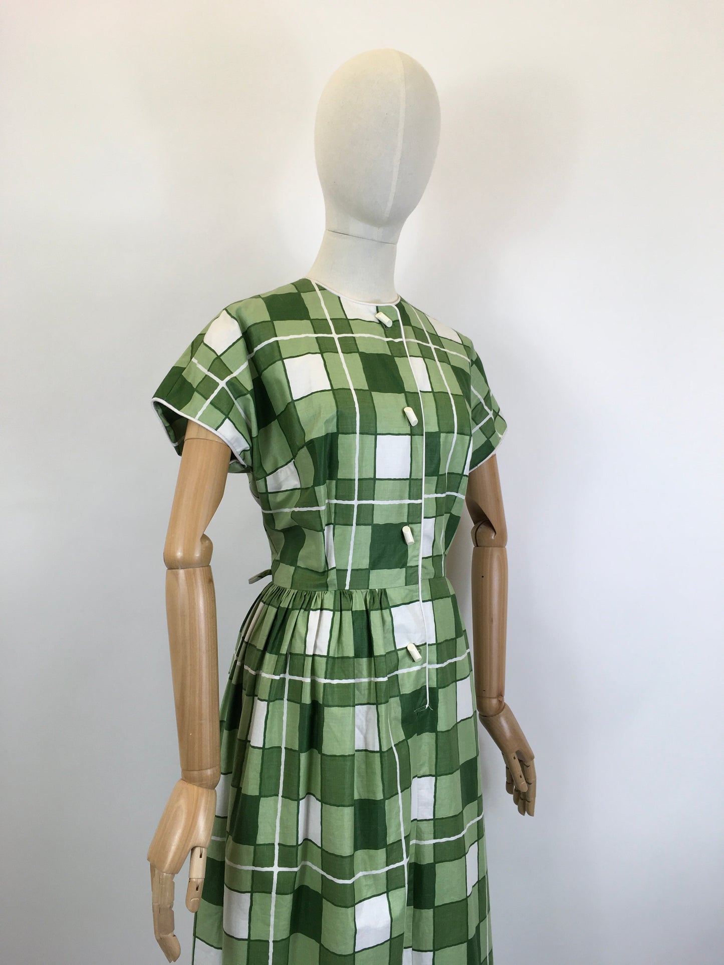 Original 1950's Darling Cotton Day Dress - In Shades of Green & White