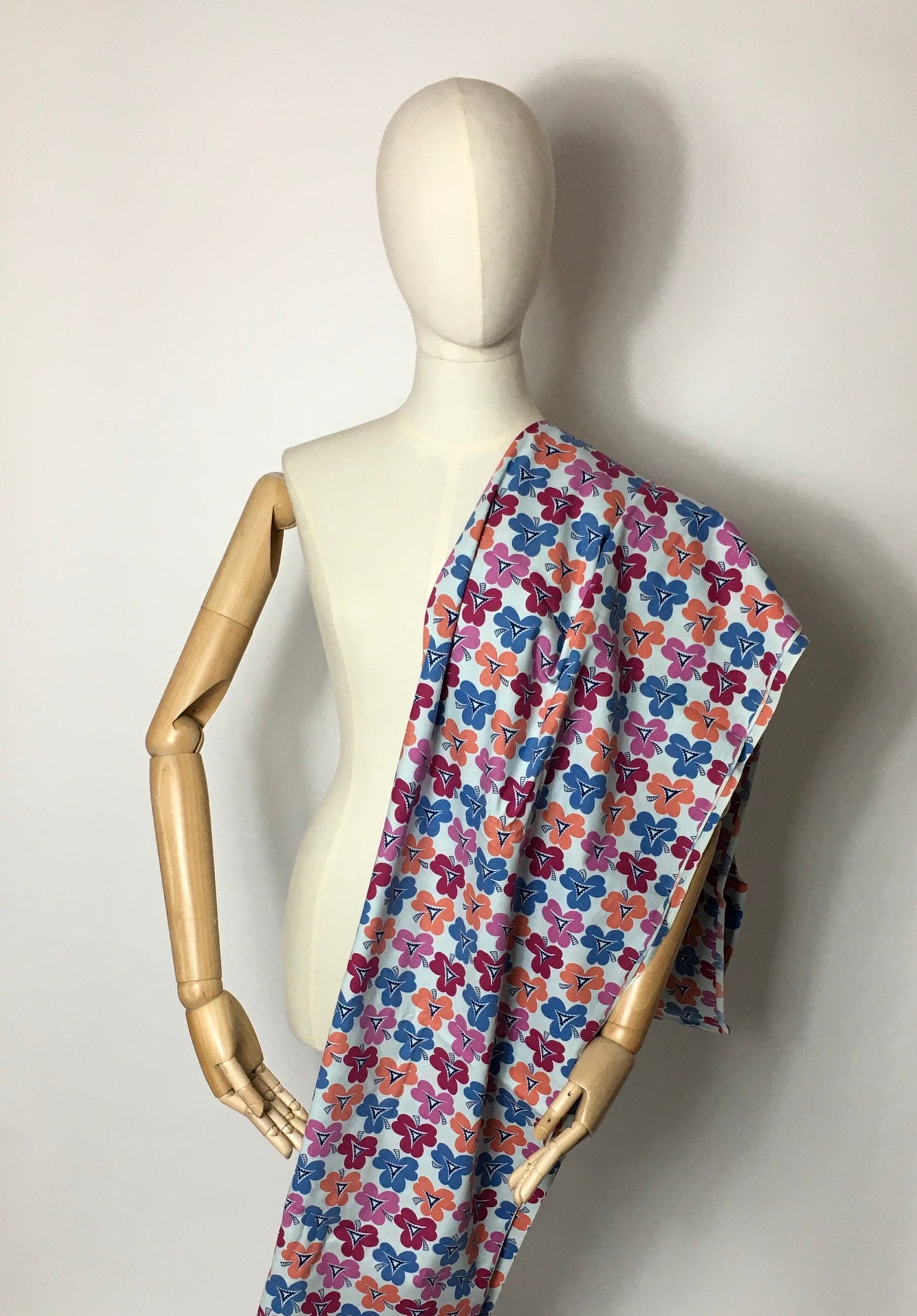 Original 1950s Cotton Novelty Dress Fabric - Featuring Clovers / Windmill Pattern in Bright Oranges, Pinks and Blues
