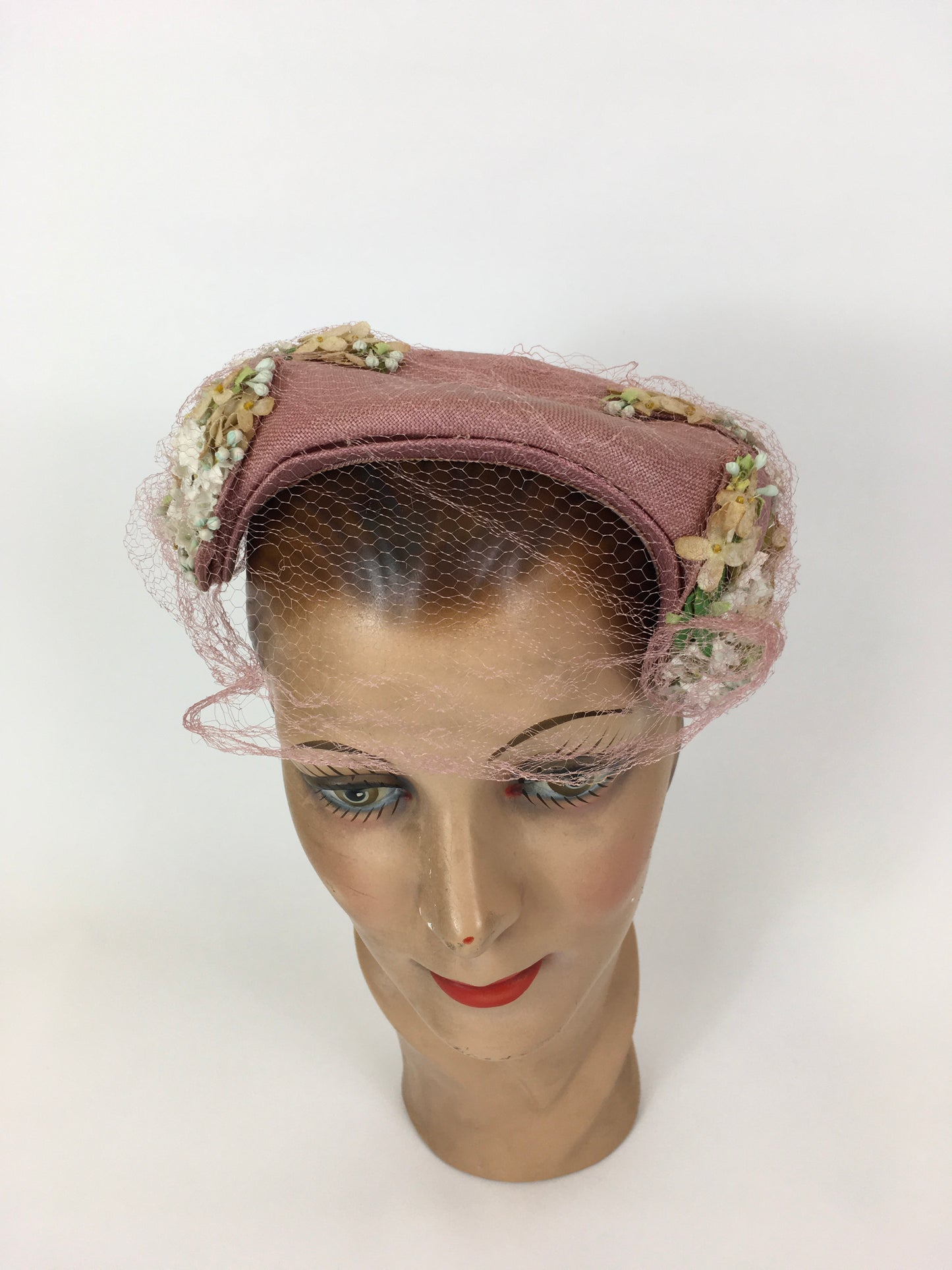 Original 1940’s Darling Powdered Rose Pink Hat - With Veiling and Beautiful Millinery Flower Embellishments