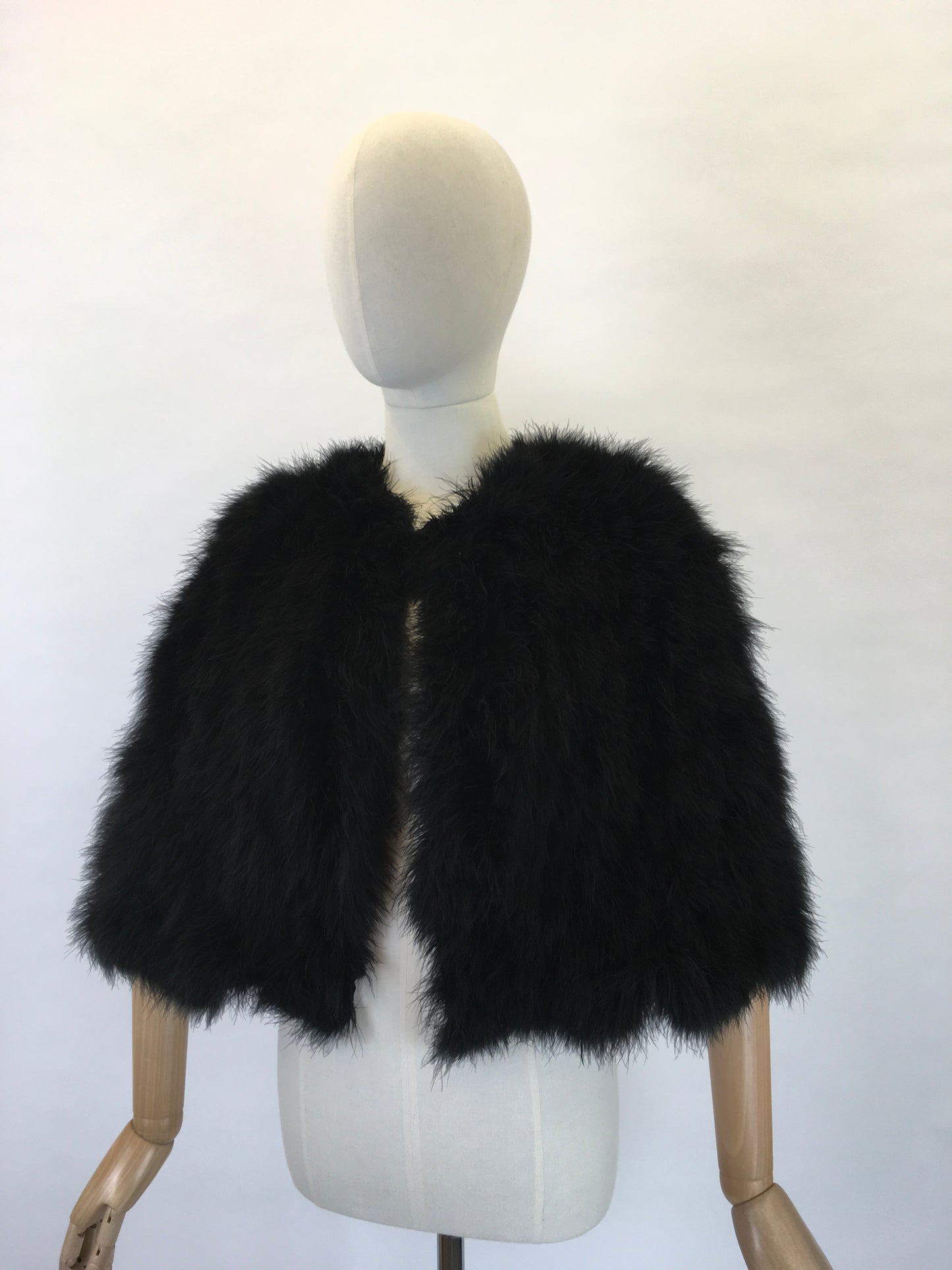 Original 1930s Black Marabou Feather Capelet - Made By ‘ Springfield Made In England ‘