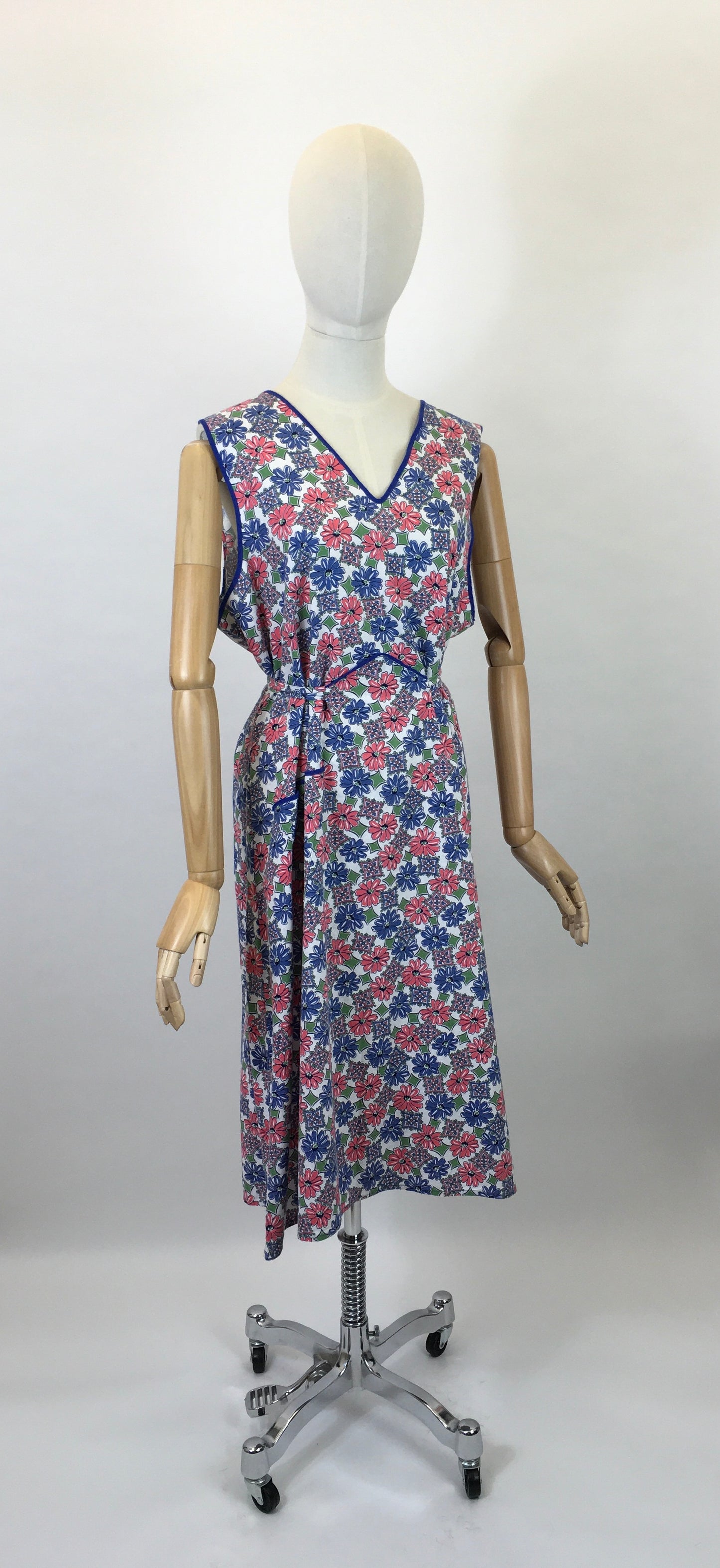 Original 1940’s Beautiful Floral Cotton Full Pinny - In Blues, Soft Pinks and Greens