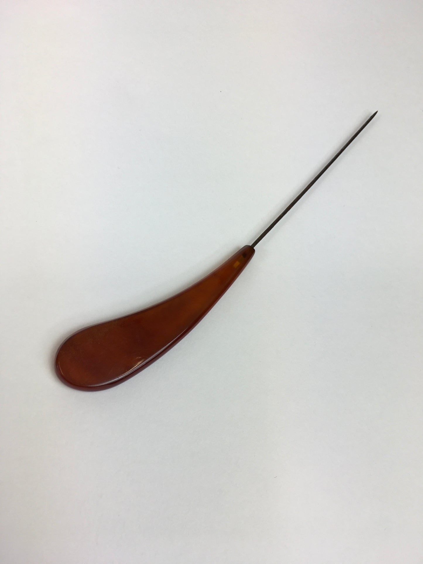 Original 1940’s Hat Pin - In A Lovely Warm Amber Colouring