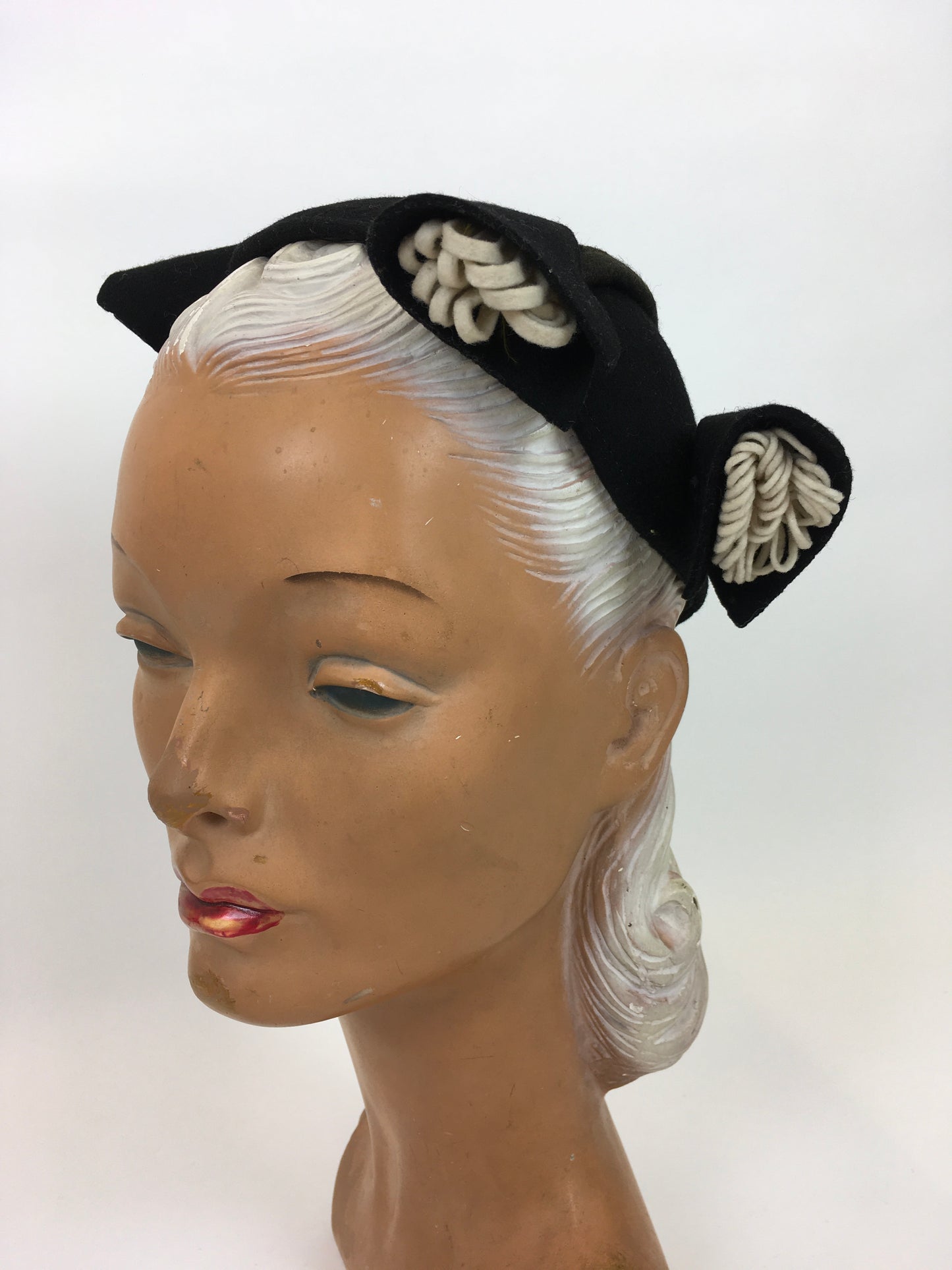Original 1940s ‘ Henry Pollack ‘ Black Felt Hat - With Ivory and Black Felt Adornments