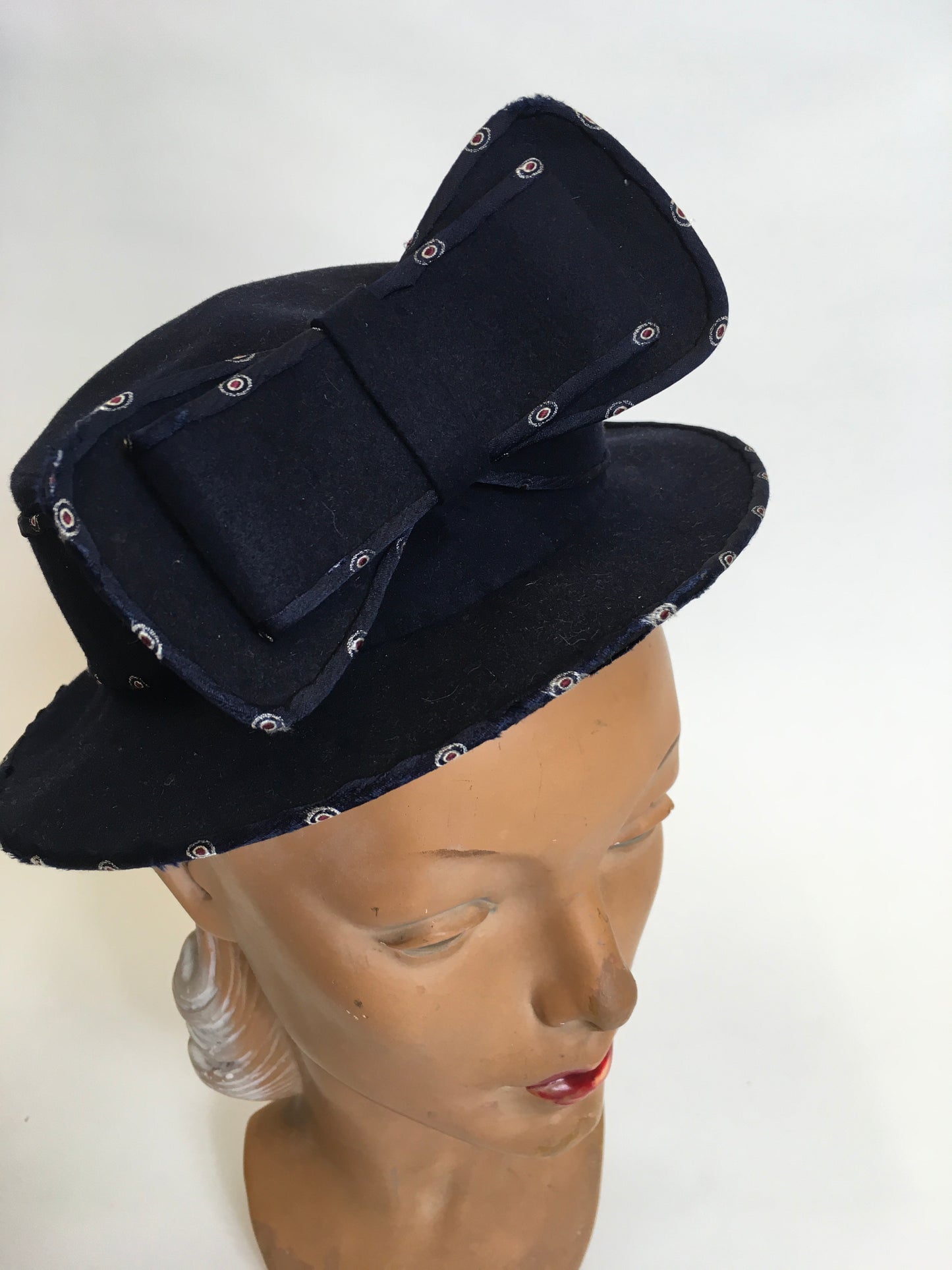 Original late 1930’s Marshall & Snelgrove Hat - Huge Bow Adornment with Fabric Trim