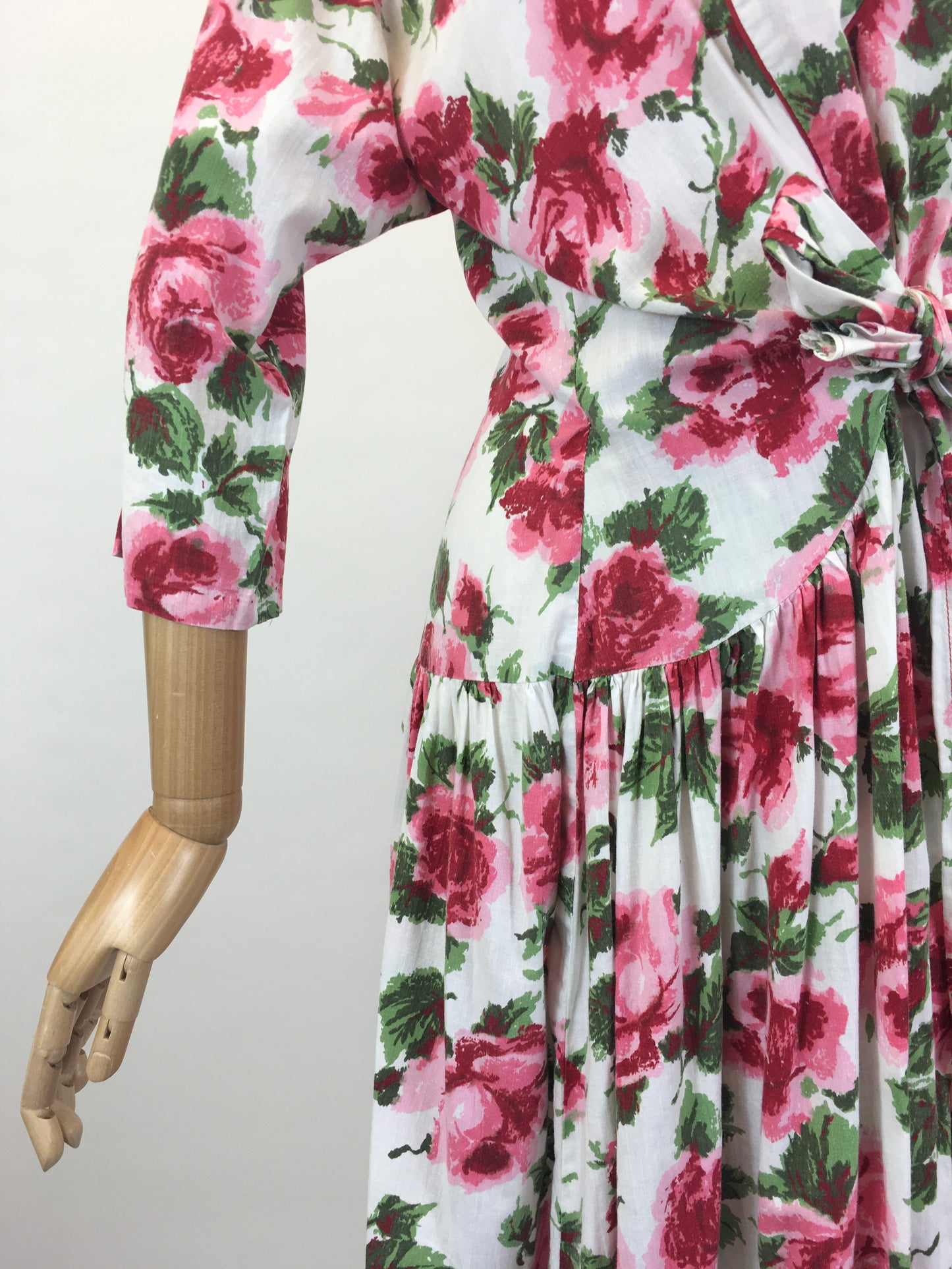 Original 1950’s Darling Wraparound House Dress in A Pink Rose Print - ‘ A Kitchen Formal ‘