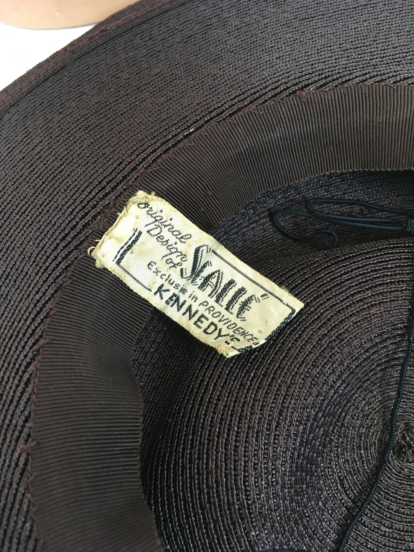 Original 1940’s SENSATIONAL Platter Hat - In Warm Brown Adorned With Velvet Mustard, Yellow & Chartreuse Buds and Flowers