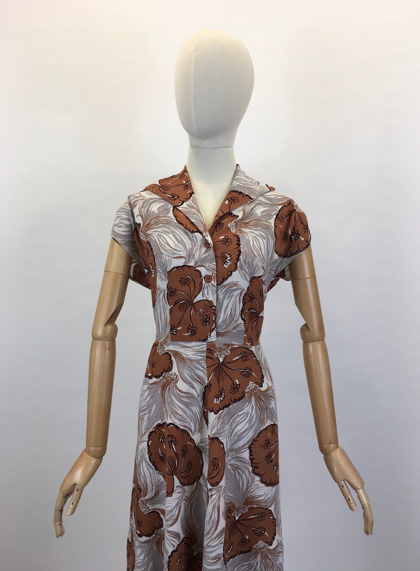 Original 1940’s Cotton Day Dress - In A Lovely Muted Colour Pallet